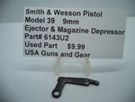 6143U2 Smith & Wesson Pistol Model 39 Ejector & Magazine Depressor Used 9MM