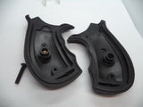 413880000 S&W Revolver N Frame Black Rubber Grips Round Butt