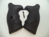 413860000 S&W K & L Frame All Models Black Rubber Grips Round Butt