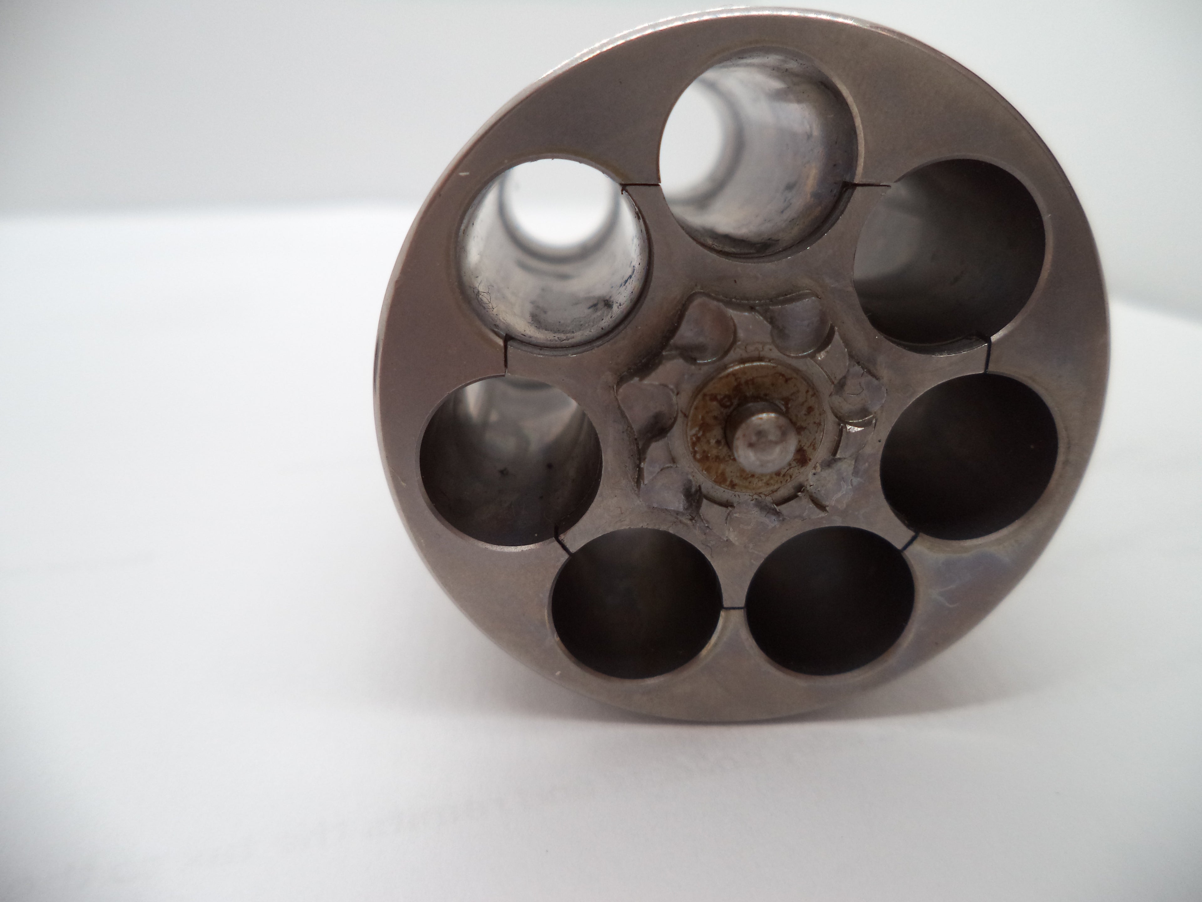 Smith & Wesson Revolver L Frame Model 686 Plus .357 7 Shot Cylinder For 2 1/2" Barrel 686Z