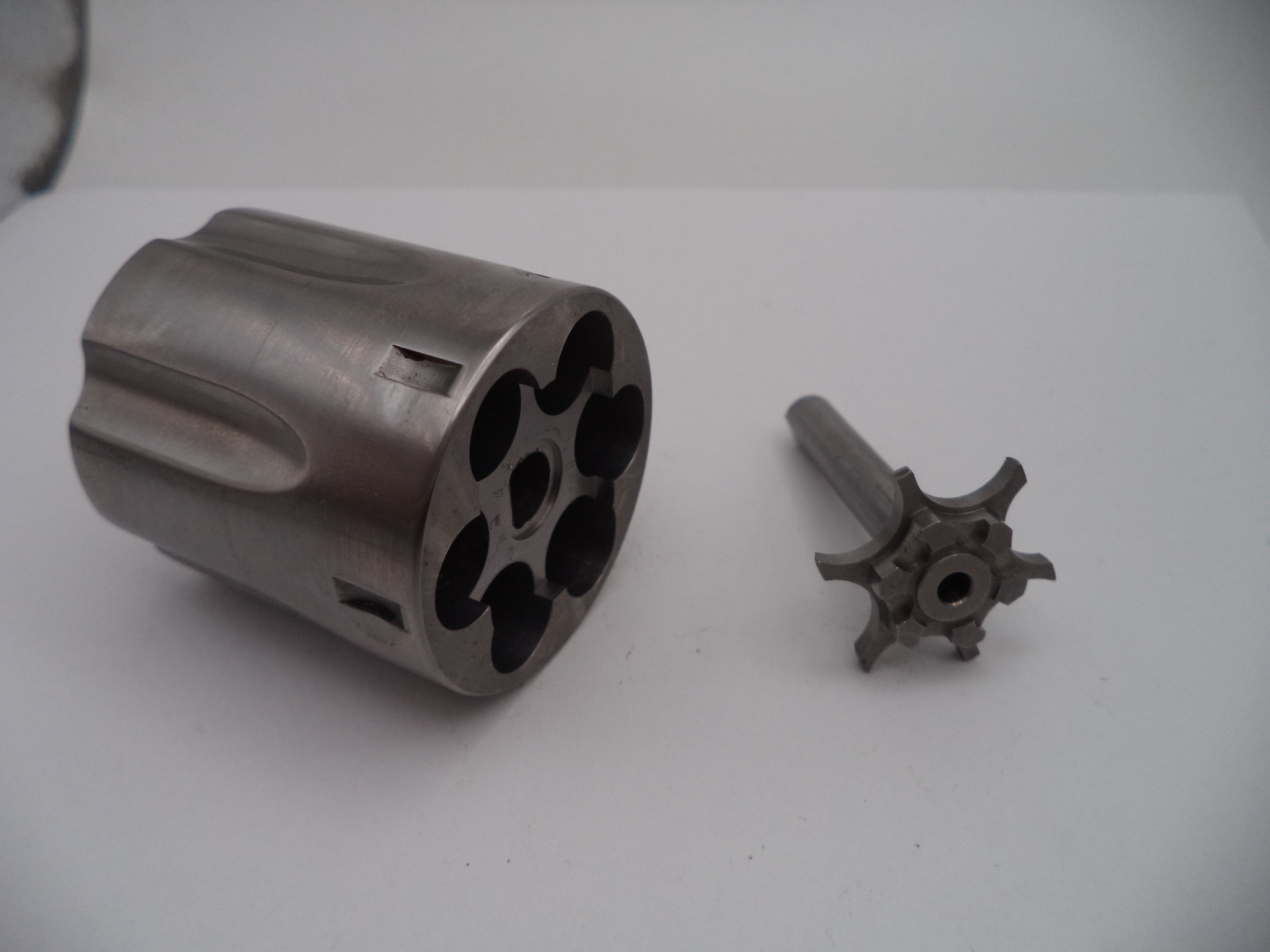 Smith & Wesson K Frame Cylinder Assembly - Models 64 & 67 - Stainless Steel .38 Special - Factory New Part 413890000
