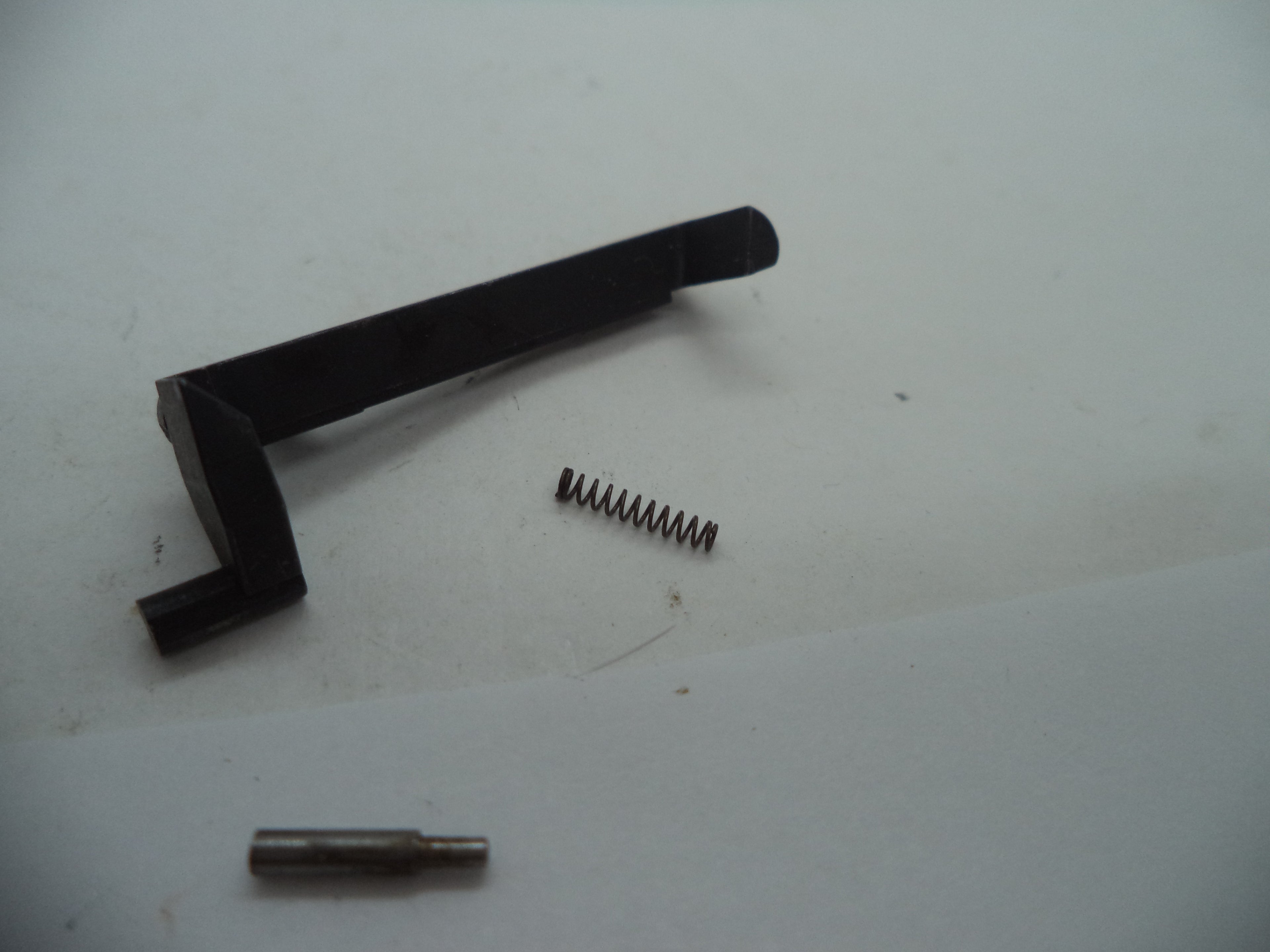 386777 Smith & Wesson L Frame Model 386 Bolt, Spring & Pin .357  8 Shot