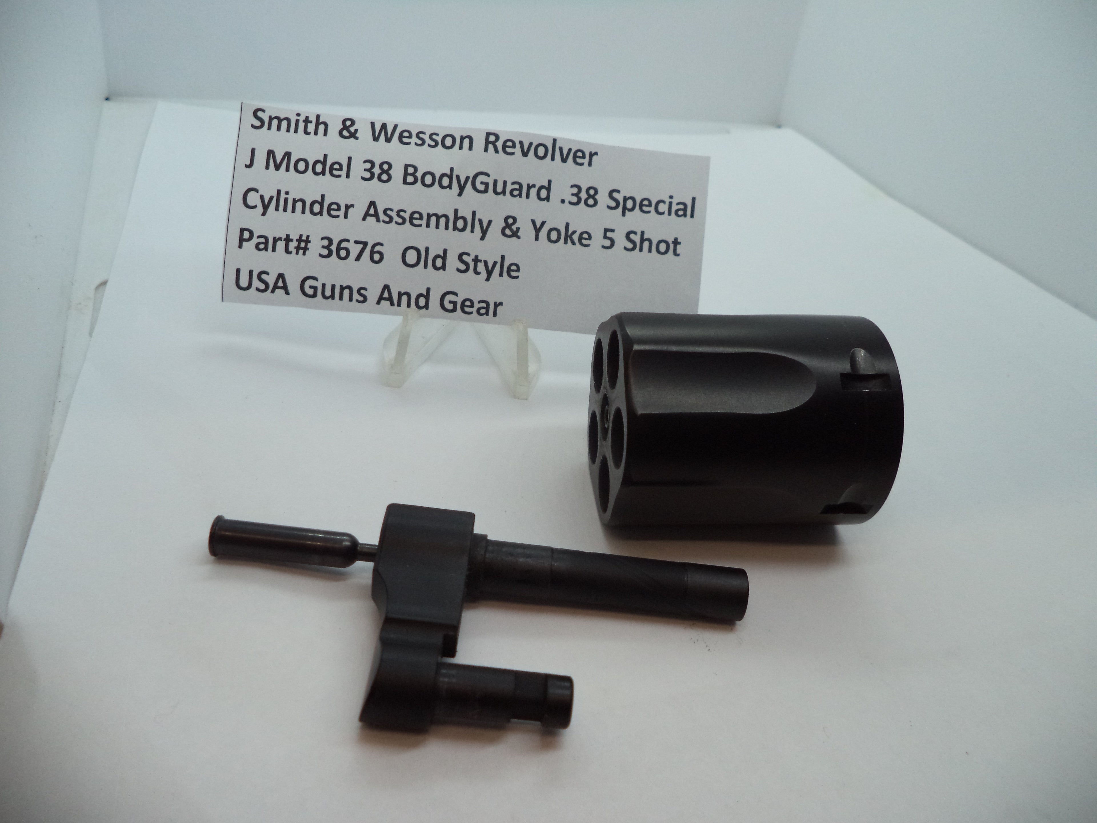 3676 S&W J Model 38 Bodyguard Cylinder Assembly & Yoke 5 Shot Used .38 SPL