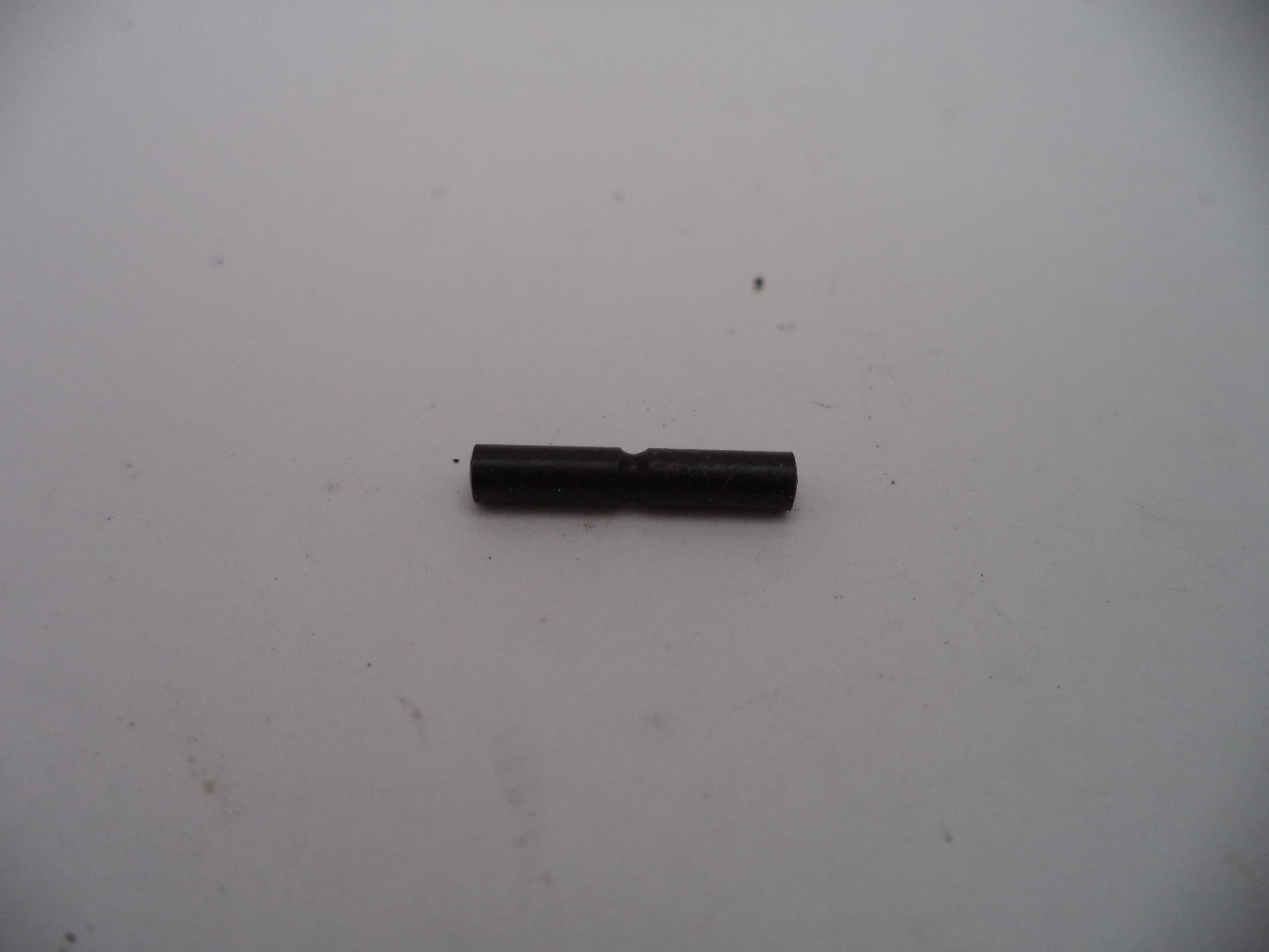 Smith & Wesson L Frame / N Frame Front Sight Pivot Pin - Models 586, 686, 29-3 - 048620000