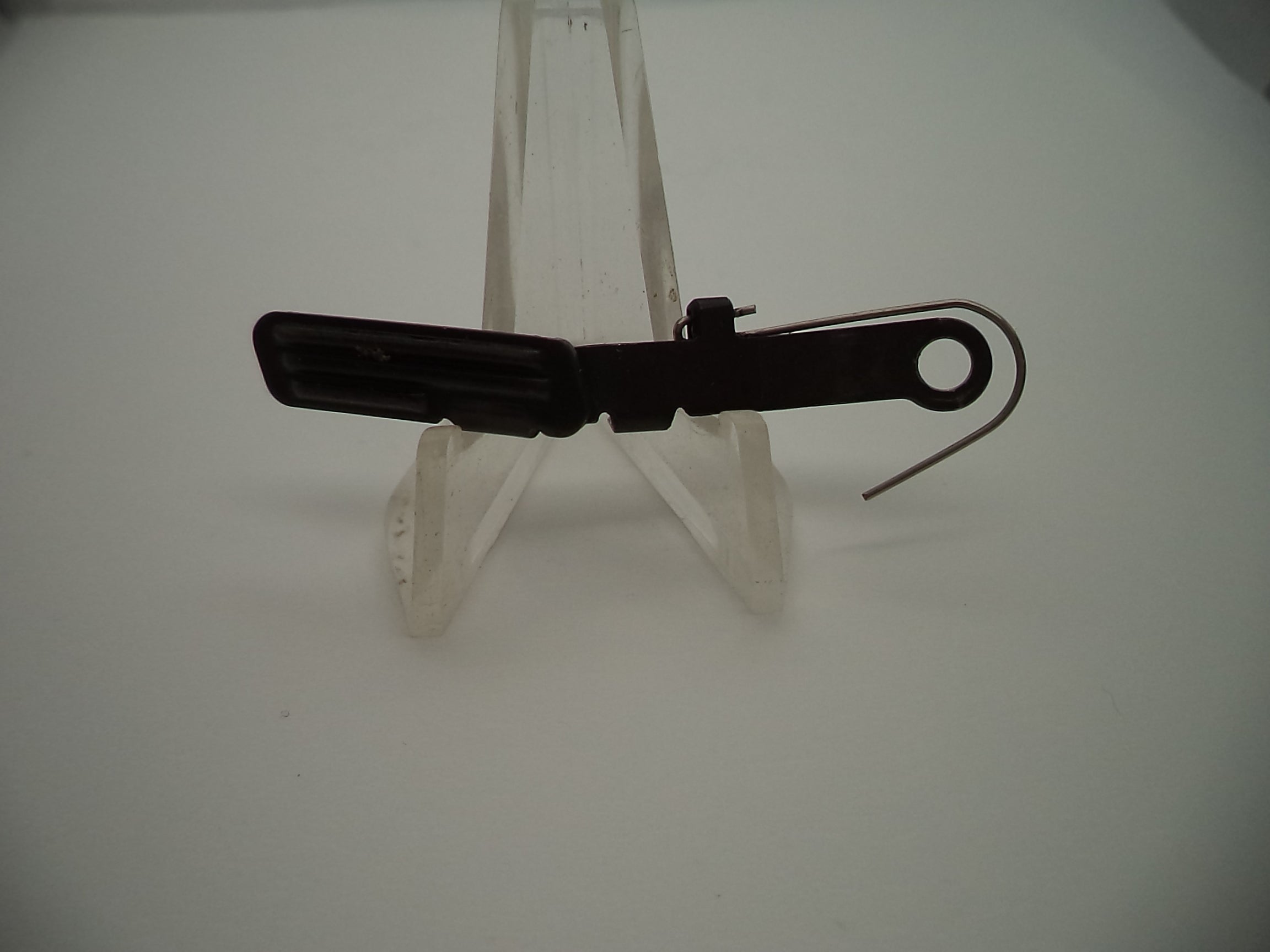 SW9V11 S & W Pistol Model SW9V 9 MM 4" Barrel Slide Stop Lever Assembly Used