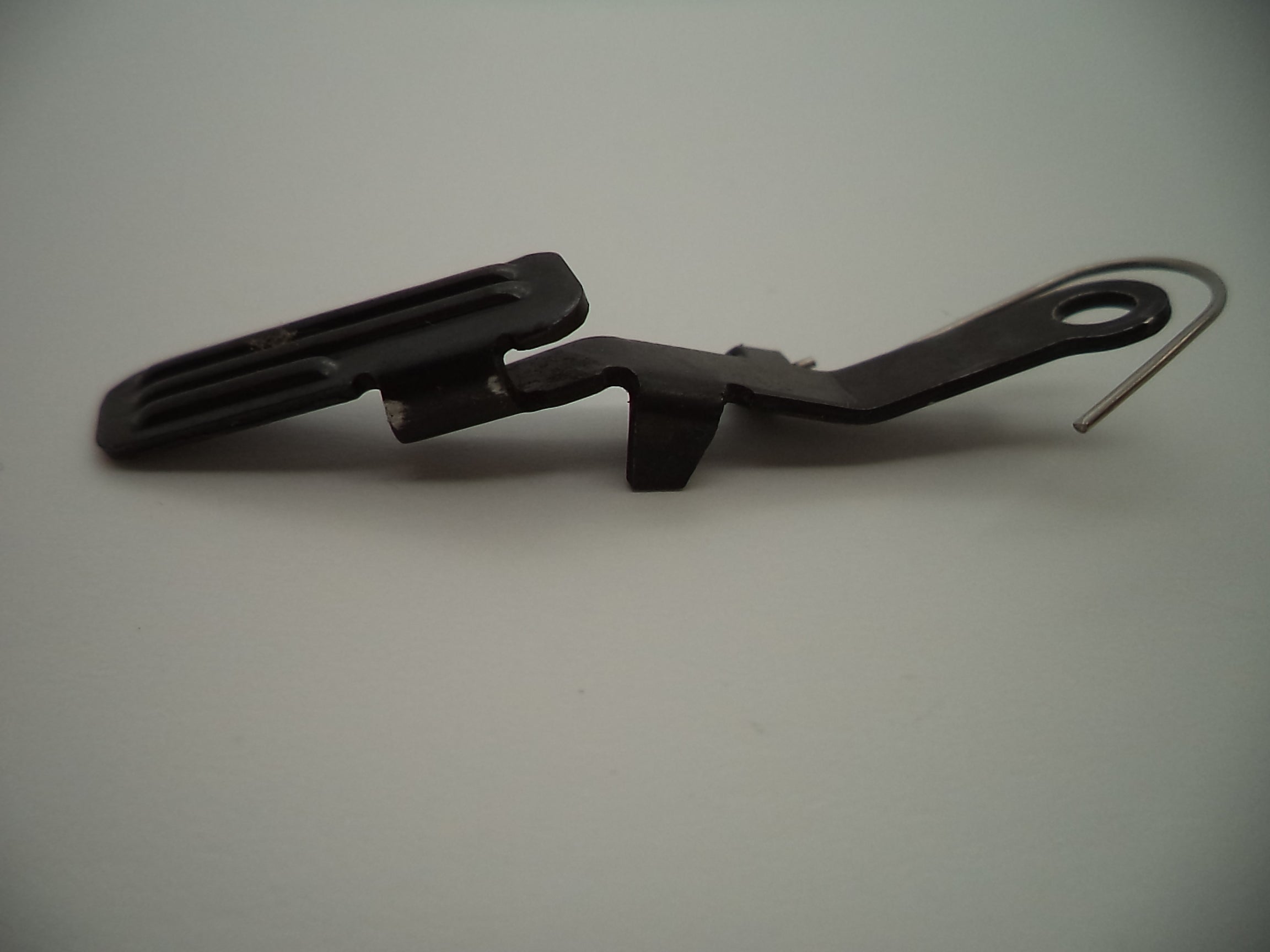 SW9V11 S & W Pistol Model SW9V 9 MM 4" Barrel Slide Stop Lever Assembly Used