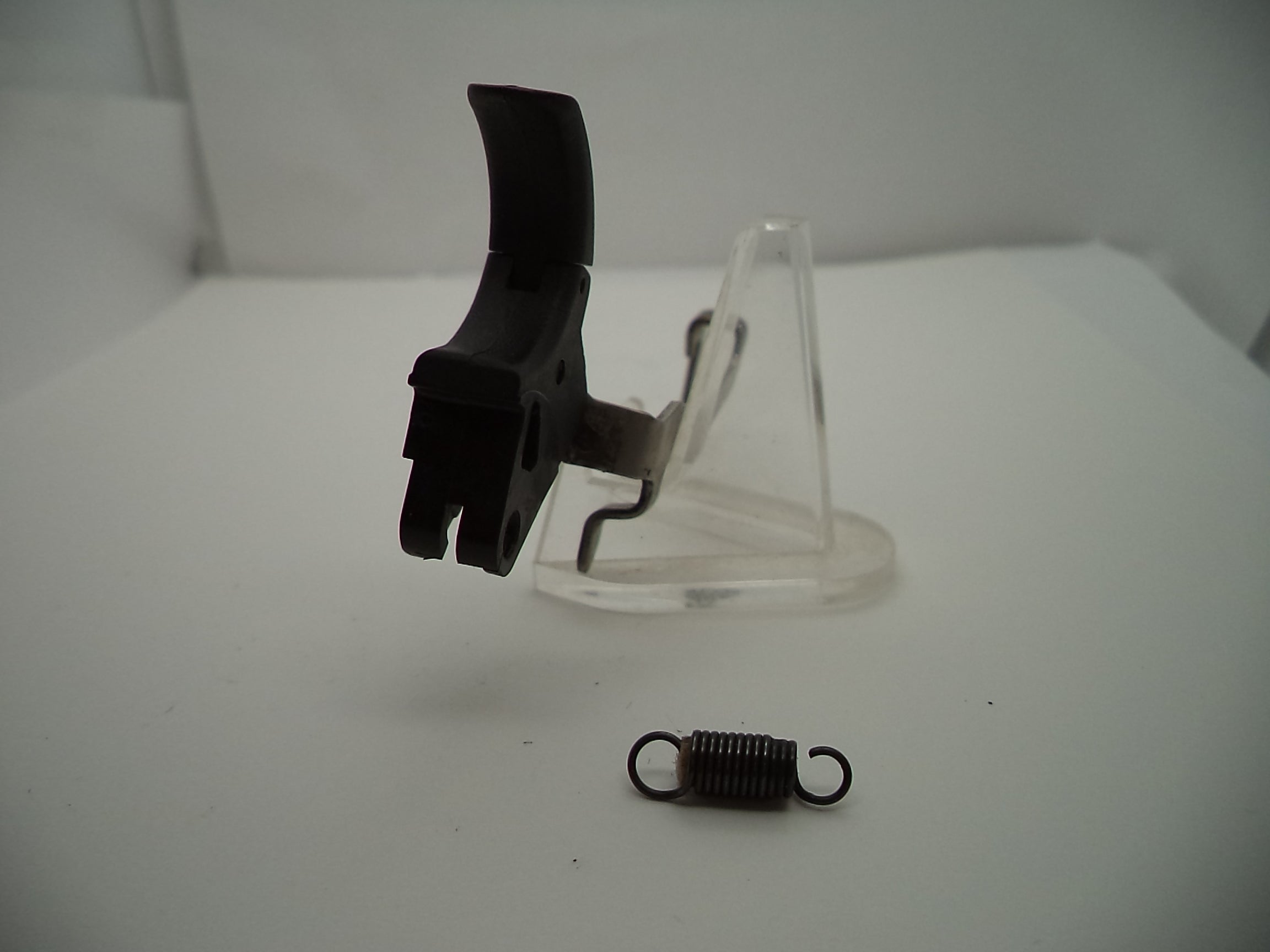 SW9V9 S & W Pistol Model SW9V 9 MM 4" Barrel Trigger Bar Assembly Used