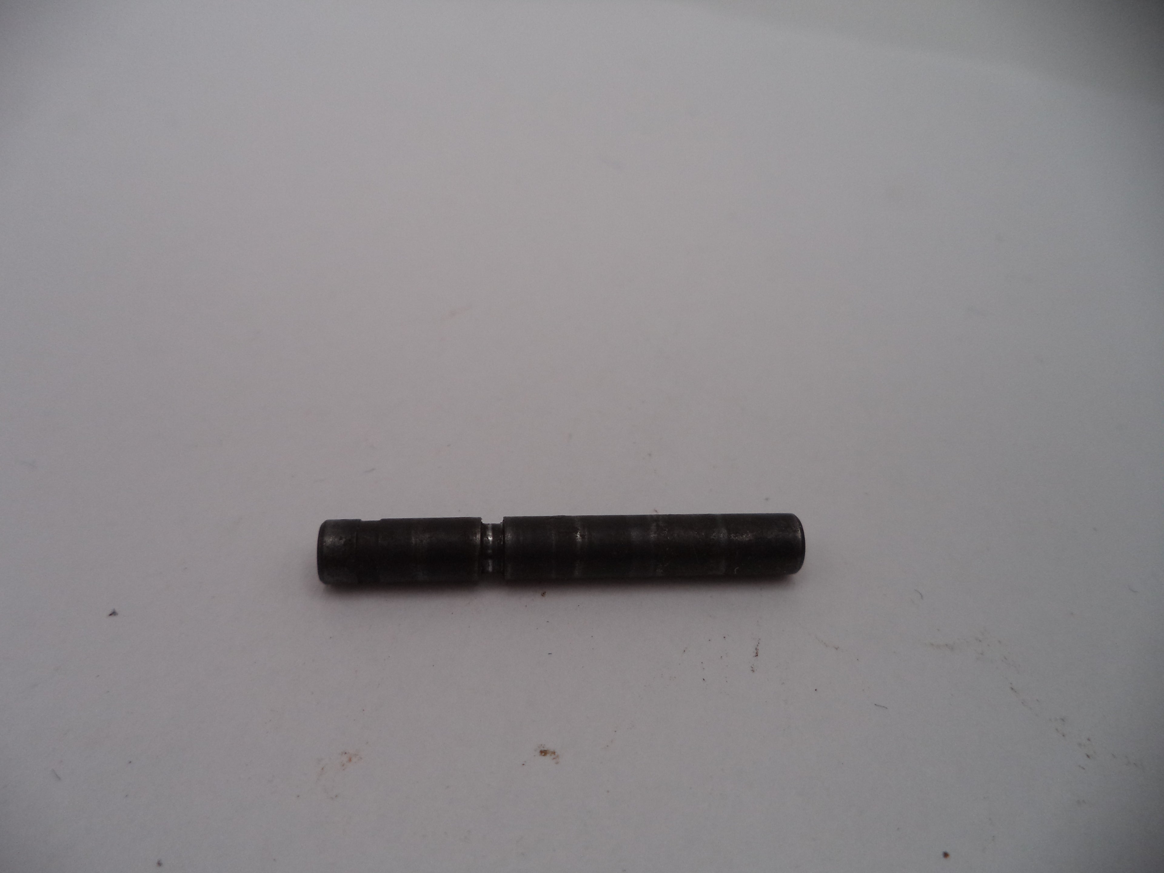 SD9VED Smith & Wesson Pistol SD9VE Trigger Pin 9 MM Used