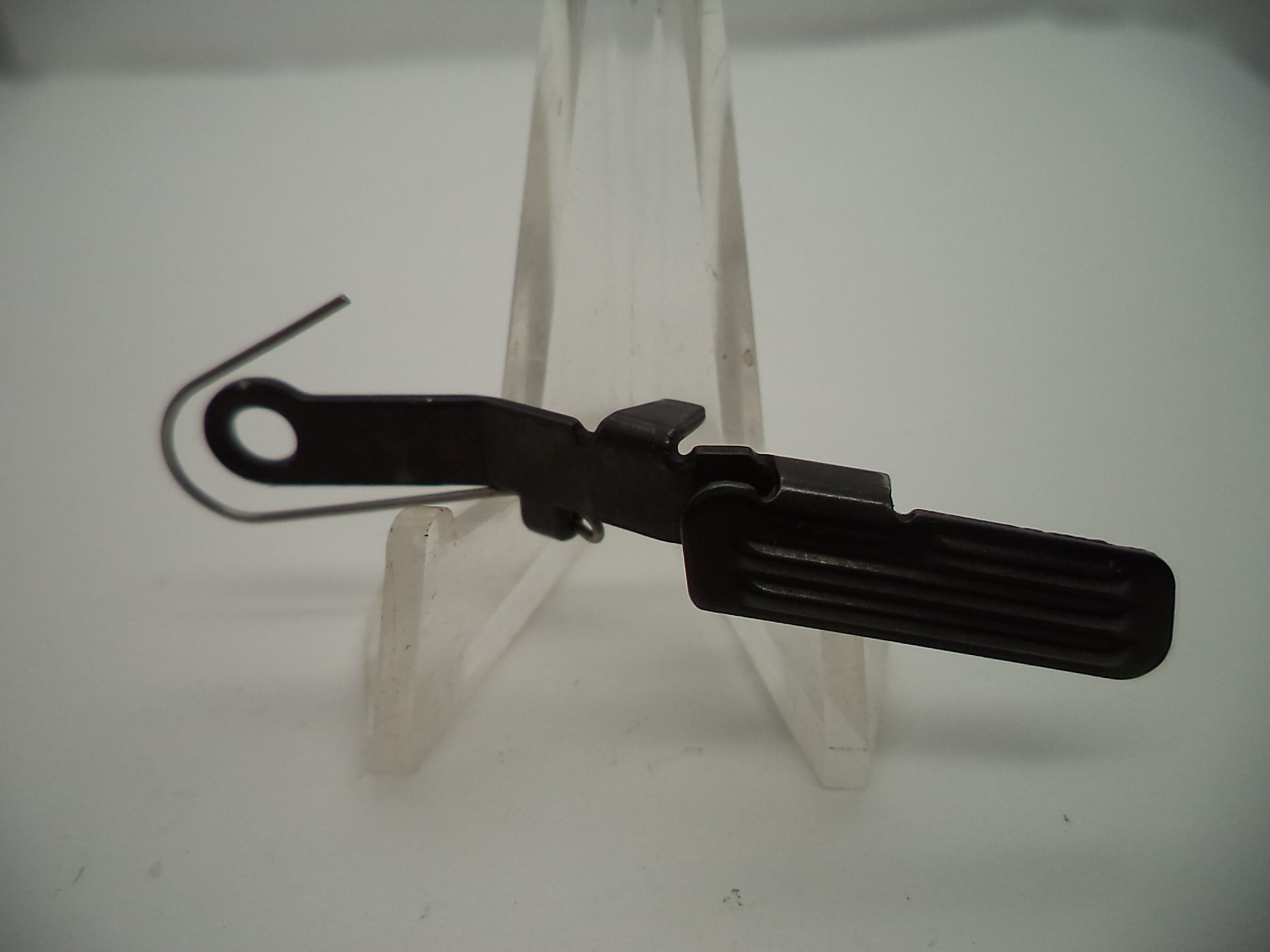 SW981 S & W Pistol Model SW9VE 9 MM Slide Stock Lever Assembly Used Parts