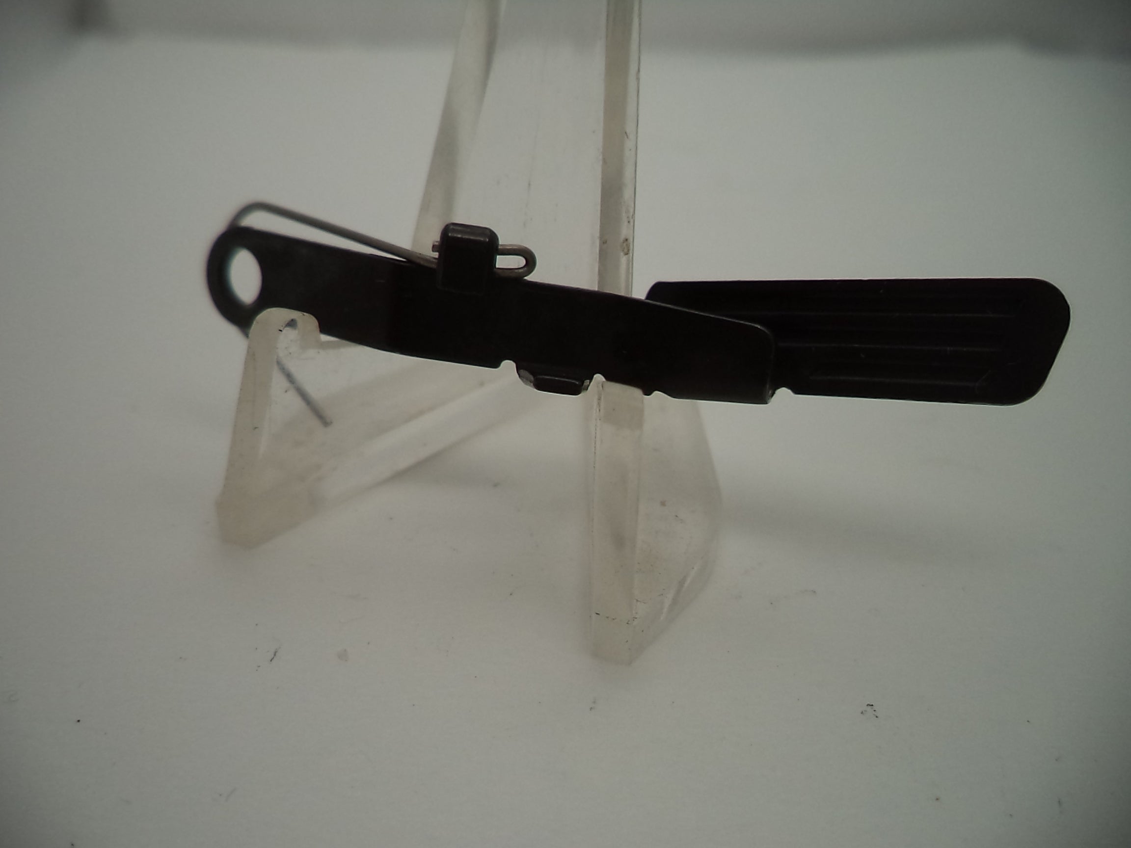 SW981 S & W Pistol Model SW9VE 9 MM Slide Stock Lever Assembly Used Parts