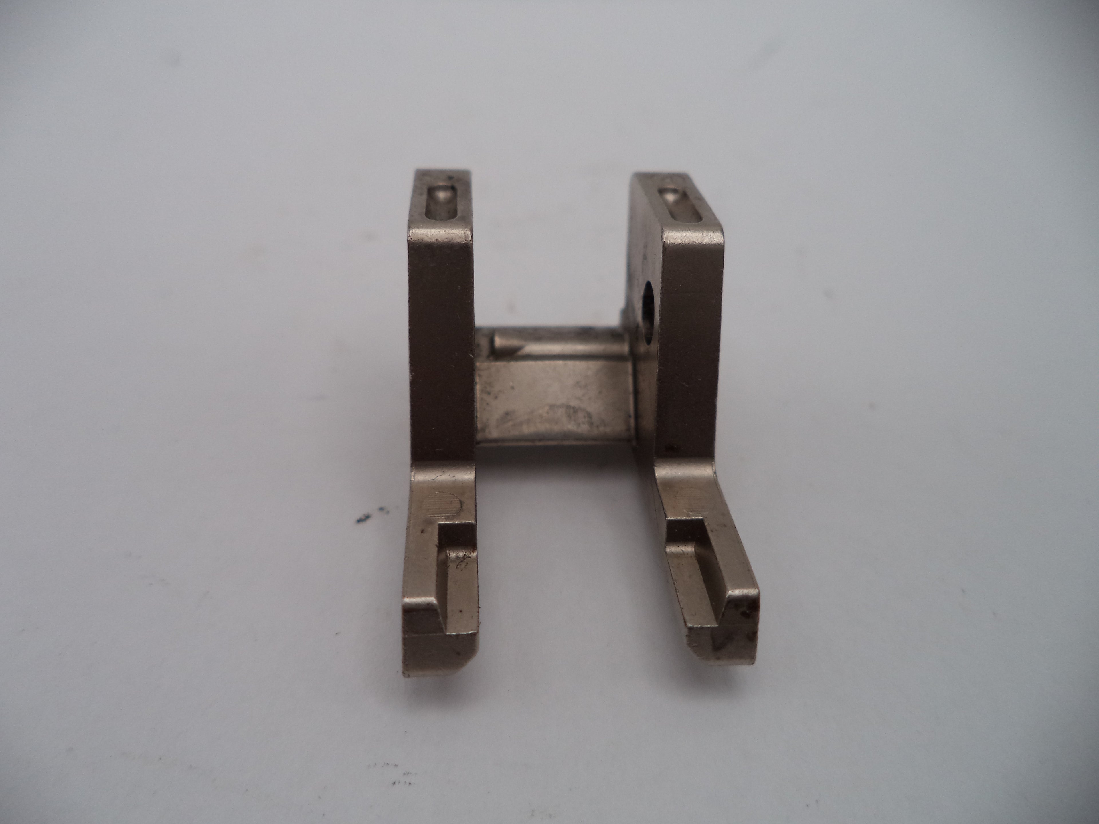 SD9VEB Smith & Wesson Pistol SD9VE Locking Block 9 MM Used