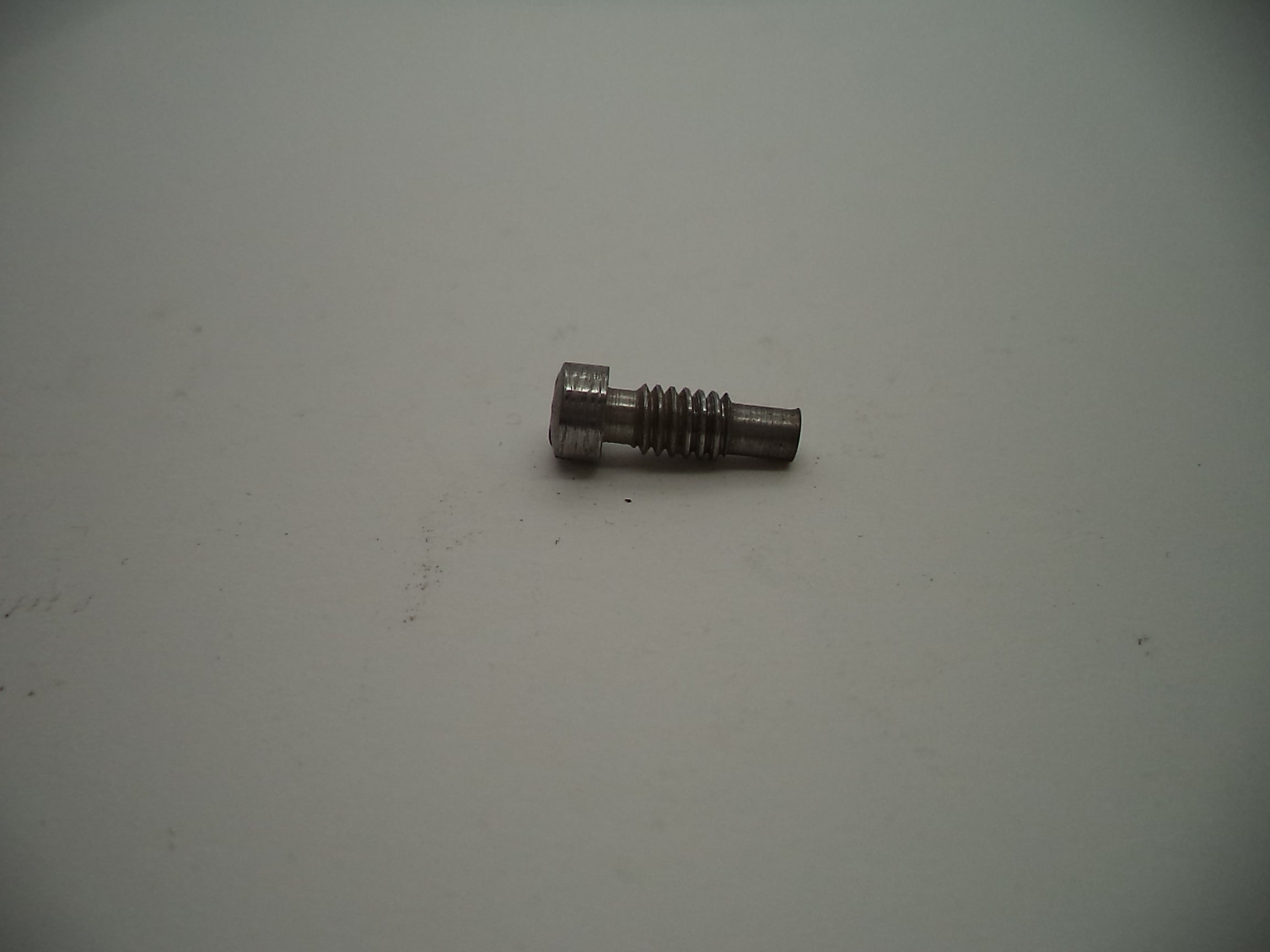 629172A S & W N Frame Model 629-6 .44 Strain Screw Round Butt