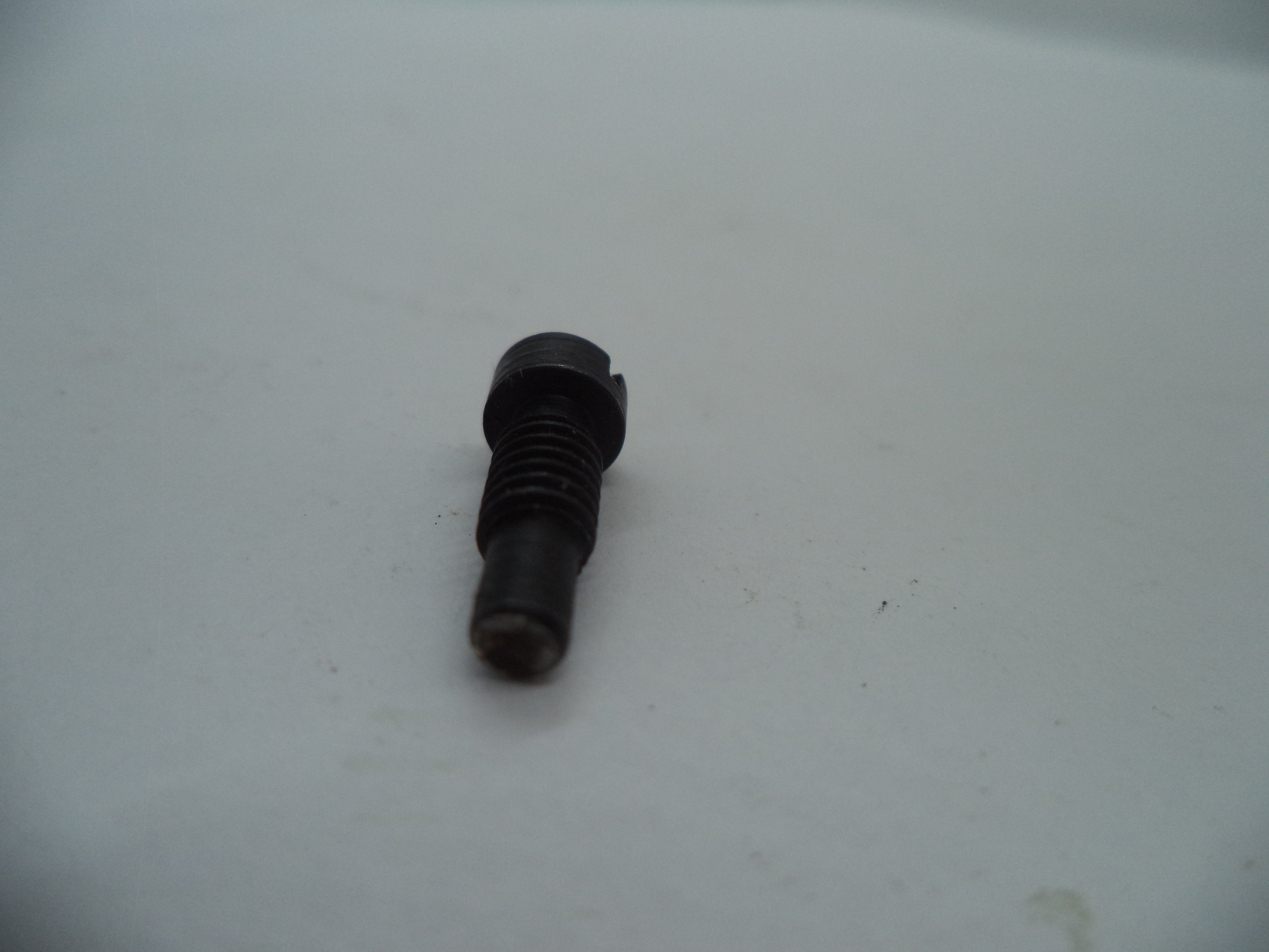 15173 S & W K Model 15 Strain Screw Square Butt .38 Special Used Part