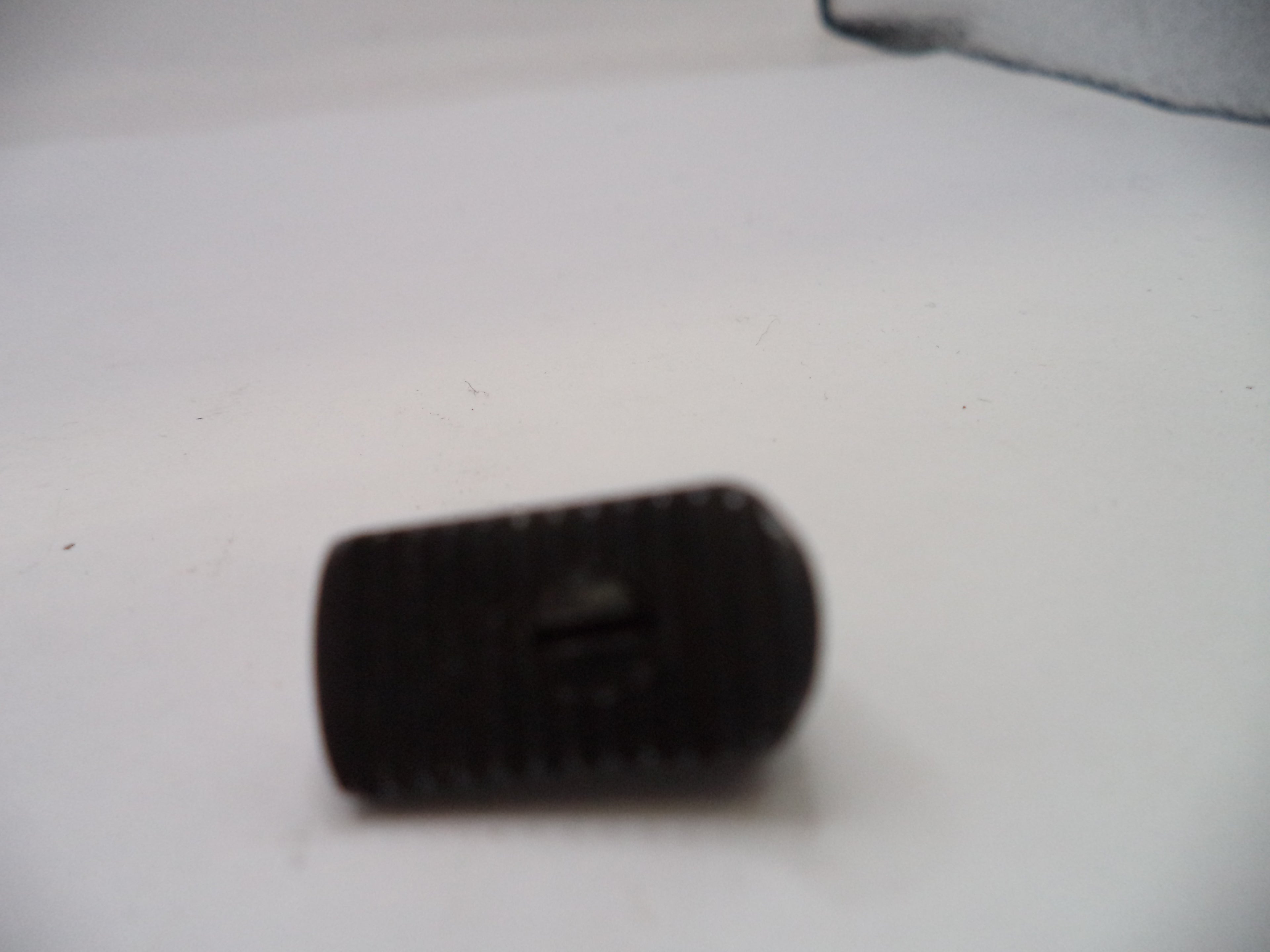 Smith & Wesson J Frame Model 42 Centennial Airweight Flat Latch Thumb Piece & Screw, Old Style - Part# J42178