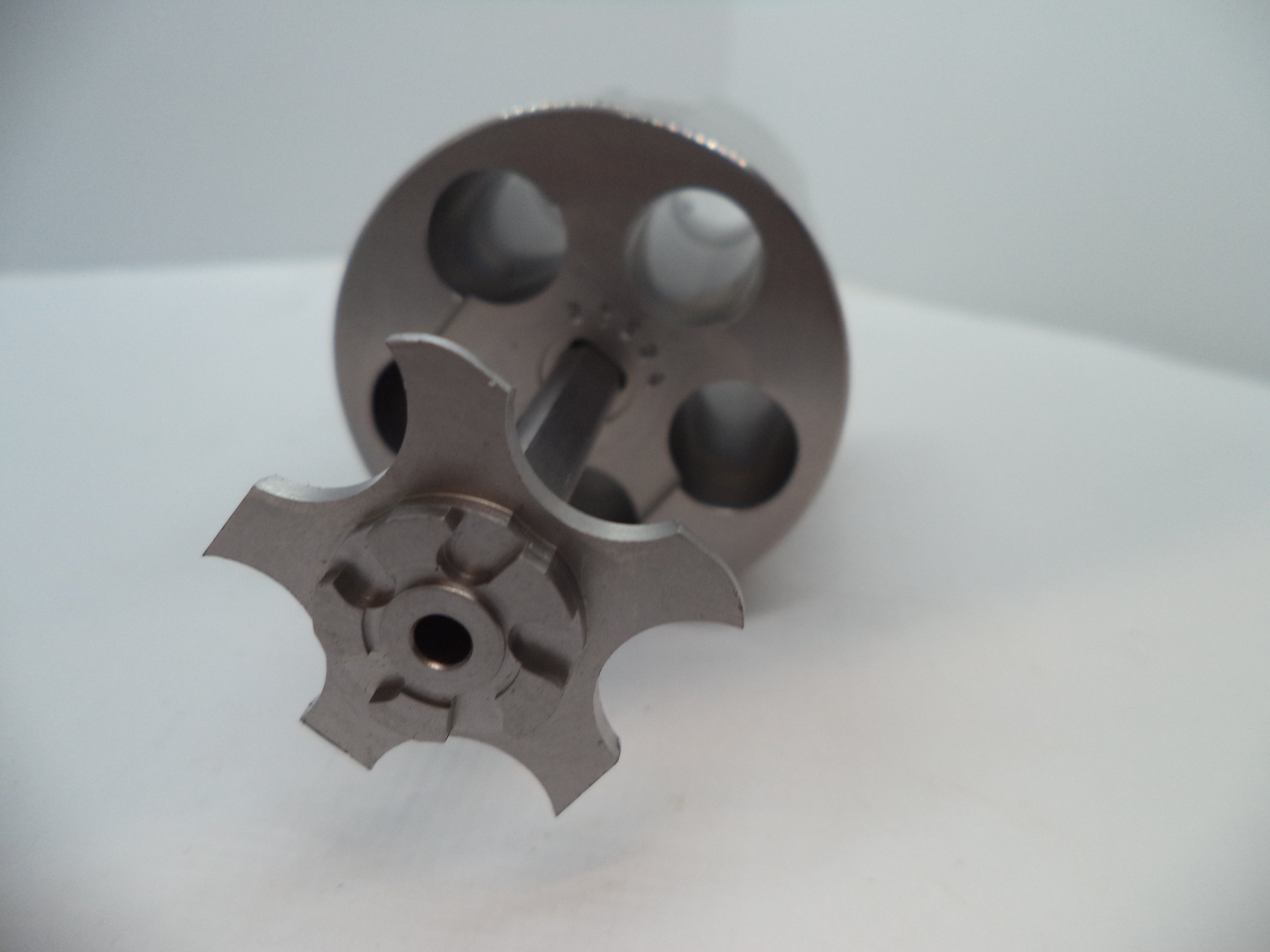 Smith & Wesson X Frame Model 460XVR/460V Cylinder .460 S&W Magnum Stainless Steel New Part 295240000
