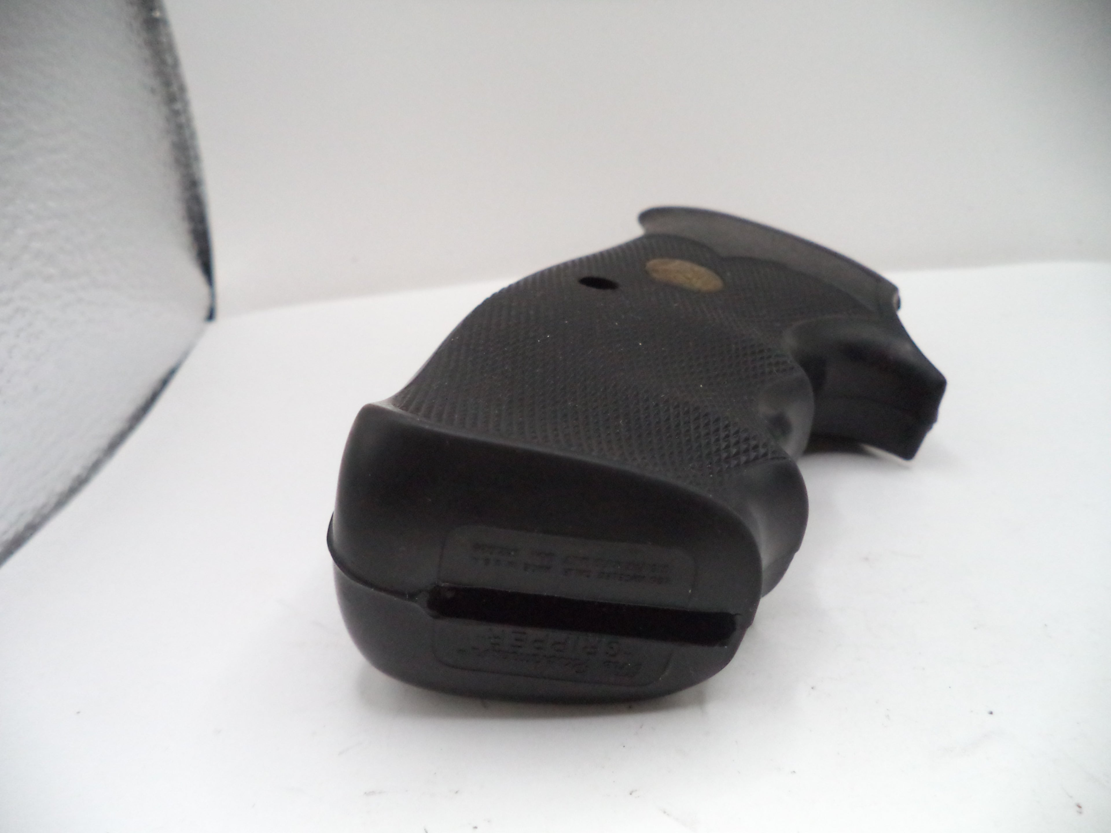 Pachmayr Gripper Square Butt Grips S&W K & L Frame Revolver Used - GR5