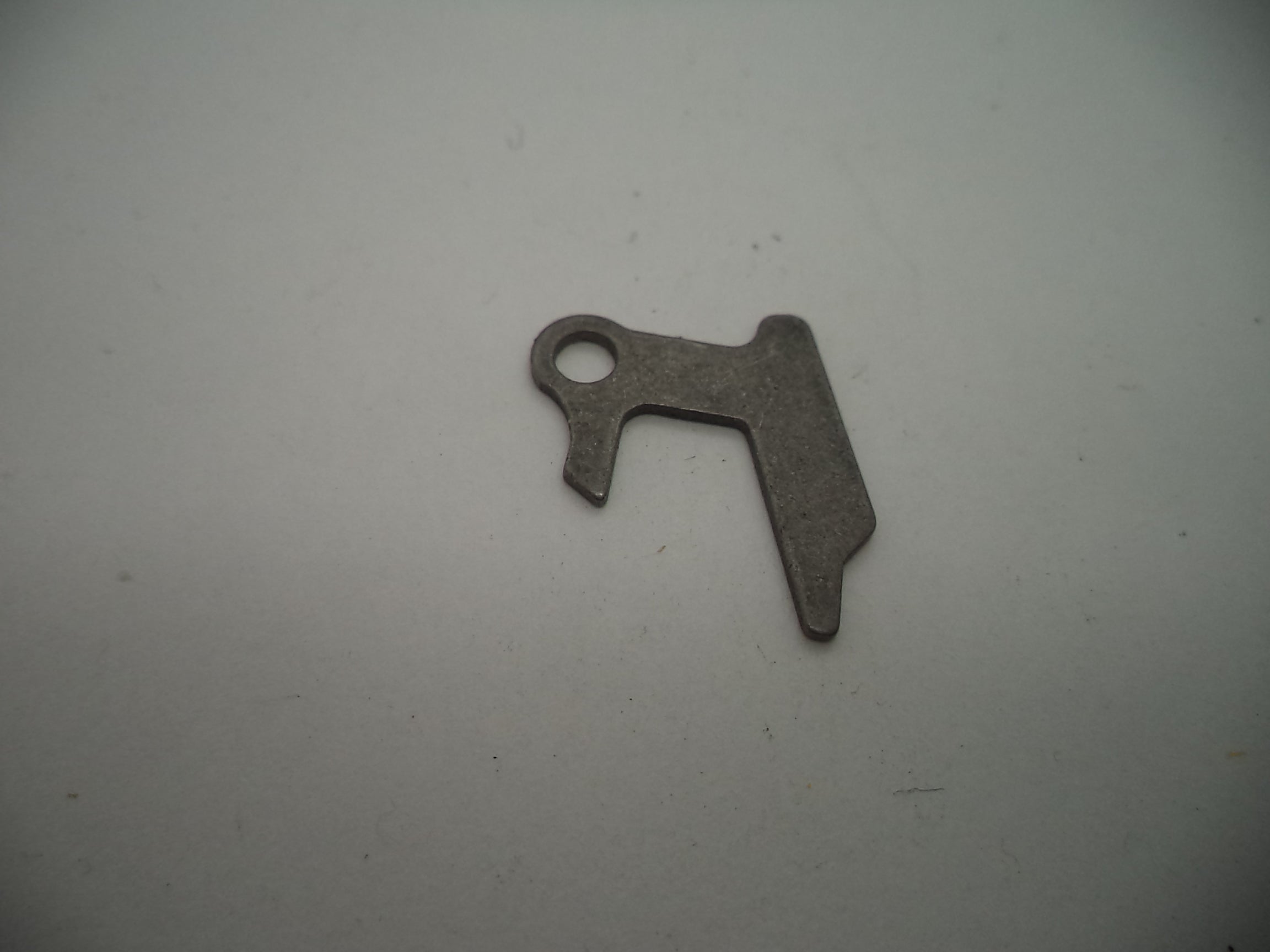 068850000 Smith & Wesson Pistol Model 659 9 MM S Release Lever New Old Stock