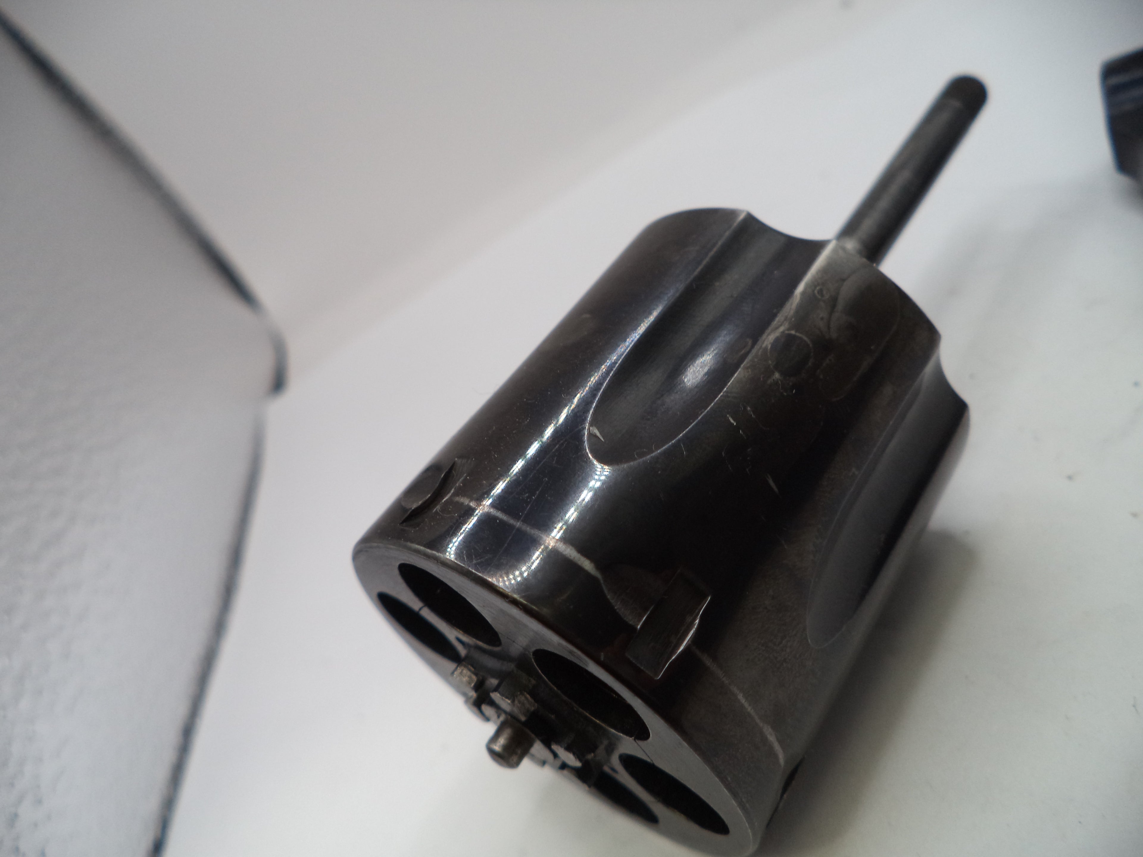S&W L Frame Model 586 Cylinder Assembly .357 Mag Blue Steel 6-Shot – Used (58676B)
