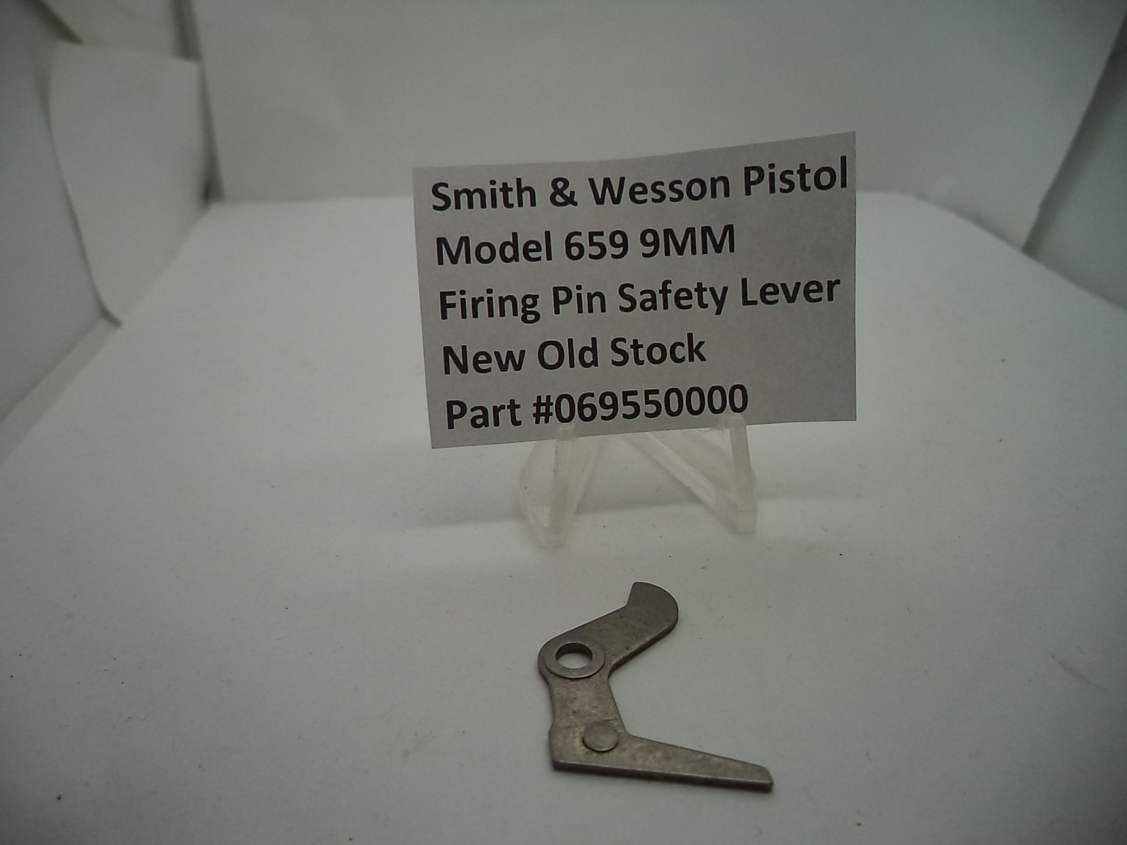 069550000 Smith & Wesson Model 659 9MM Firing Pin Safety Lever New Old Stock
