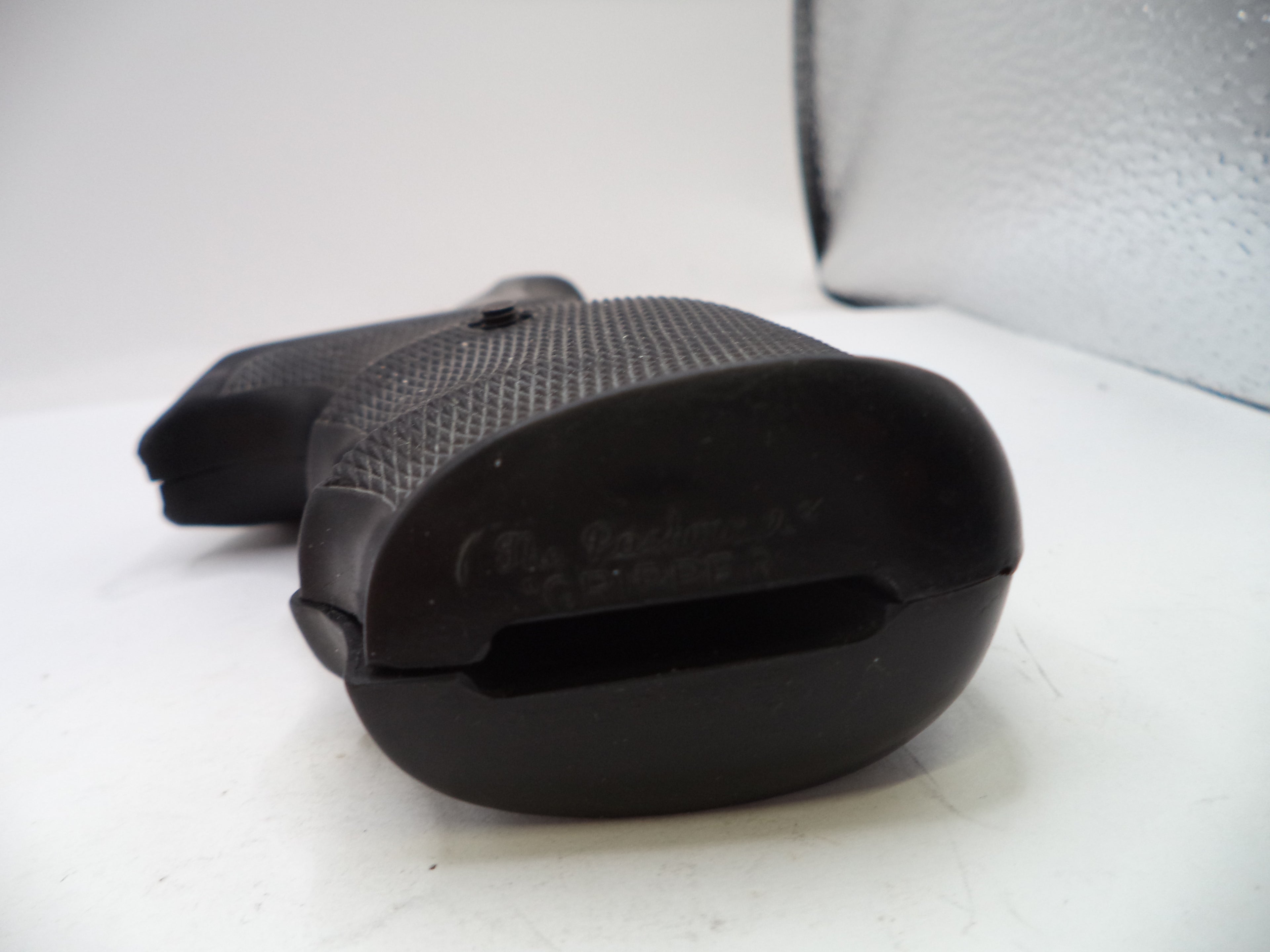 Pachmayr Gripper Round Butt Grips for S&W K & L Frame Revolvers Used - GR10