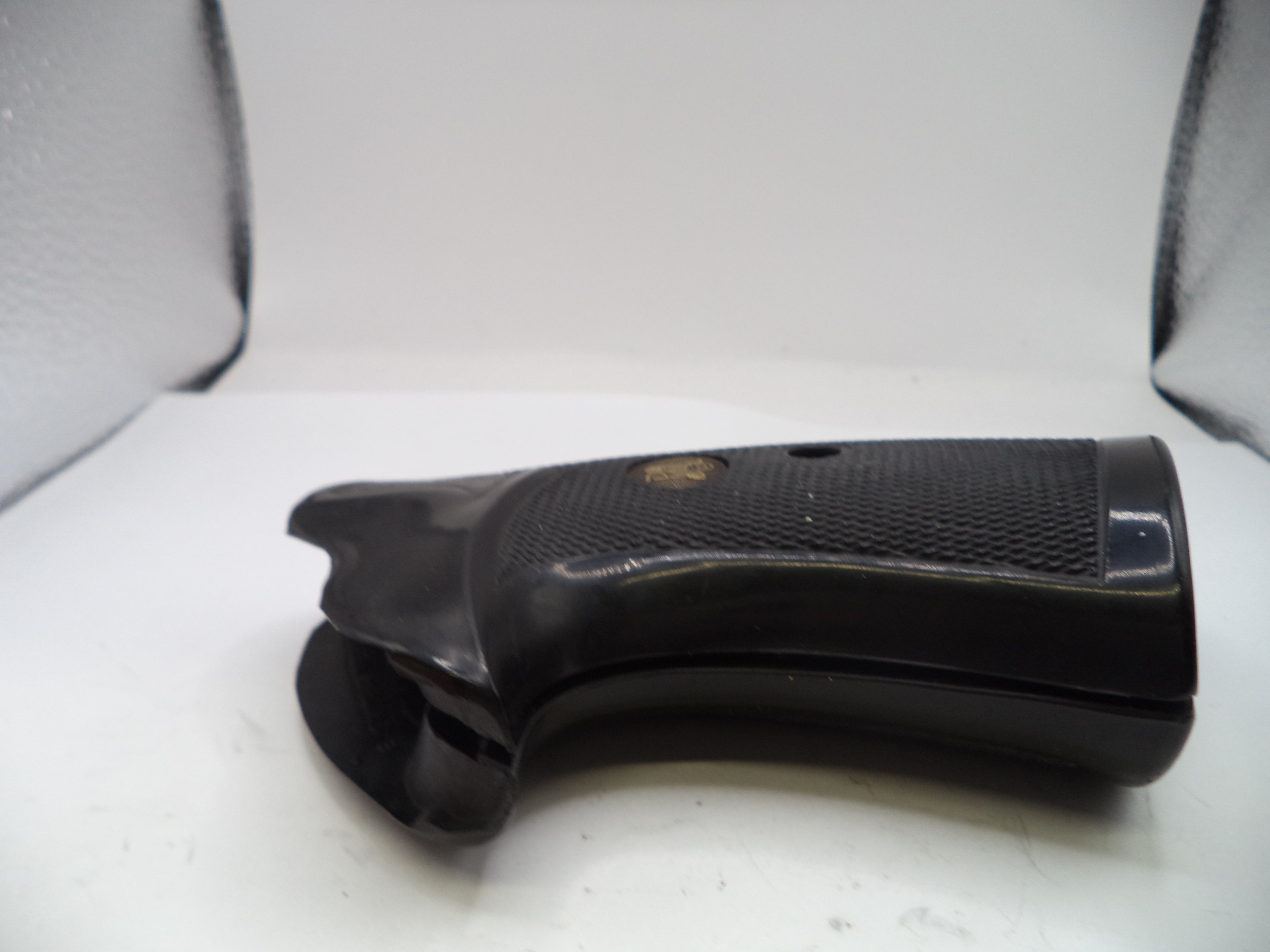 Pachmayr Gripper Square Butt Grips for S&W K & L Frame Revolvers Used - GR11