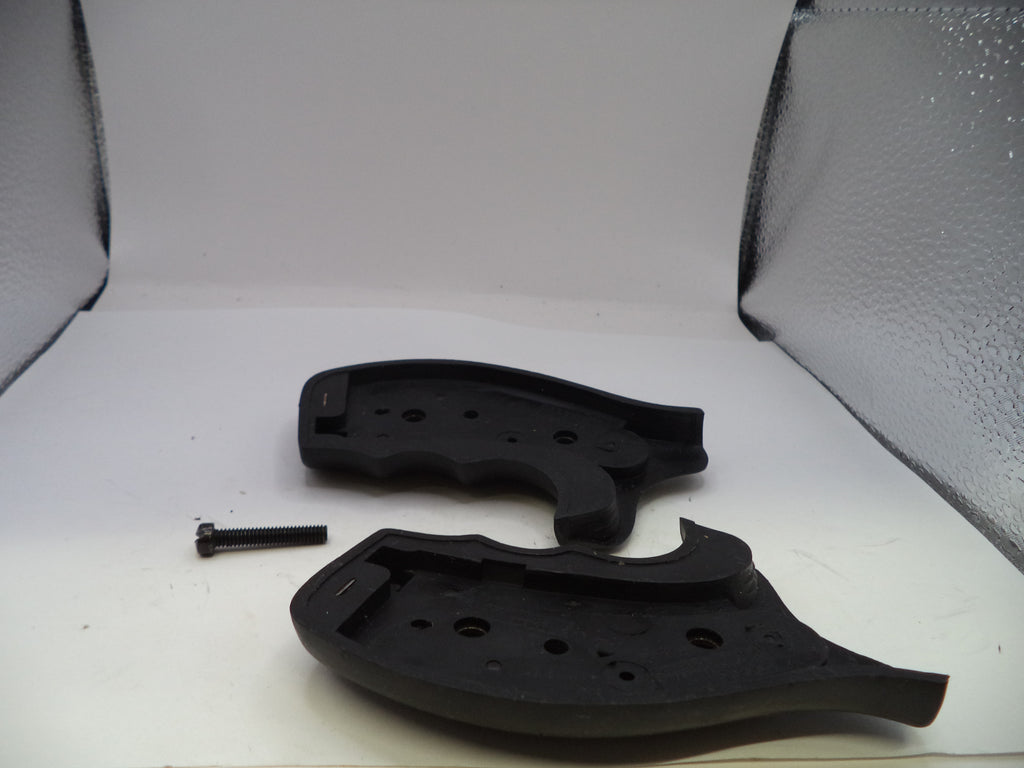 Smith & Wesson K & L Frame Uncle Mike's Round Butt Black Rubber Grips GR19