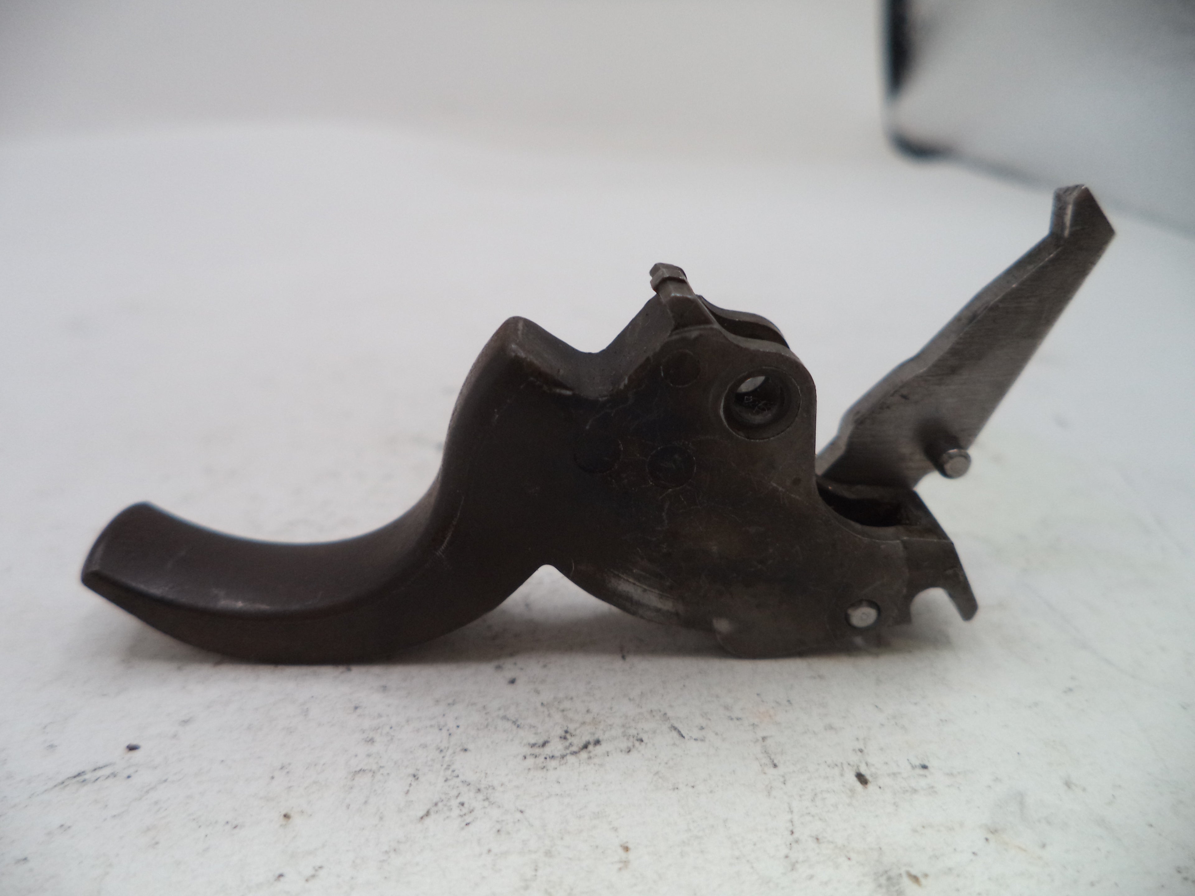 Smith & Wesson L Frame Model 686-5 .357 Magnum Trigger .300" Wide Spur Used — Part# 686190C