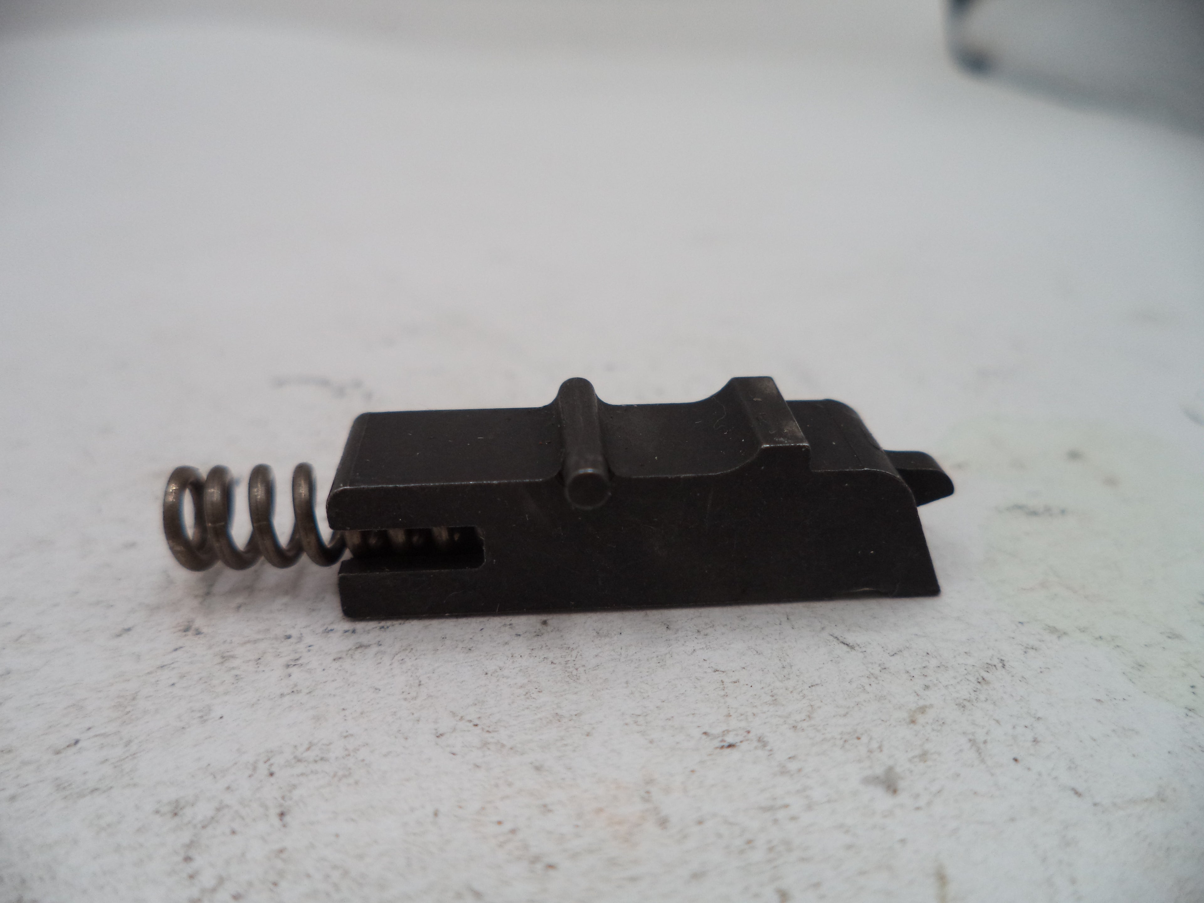 Smith & Wesson L-Frame Model 686-5 Rebound Slide Assembly & Spring Used — 686143D