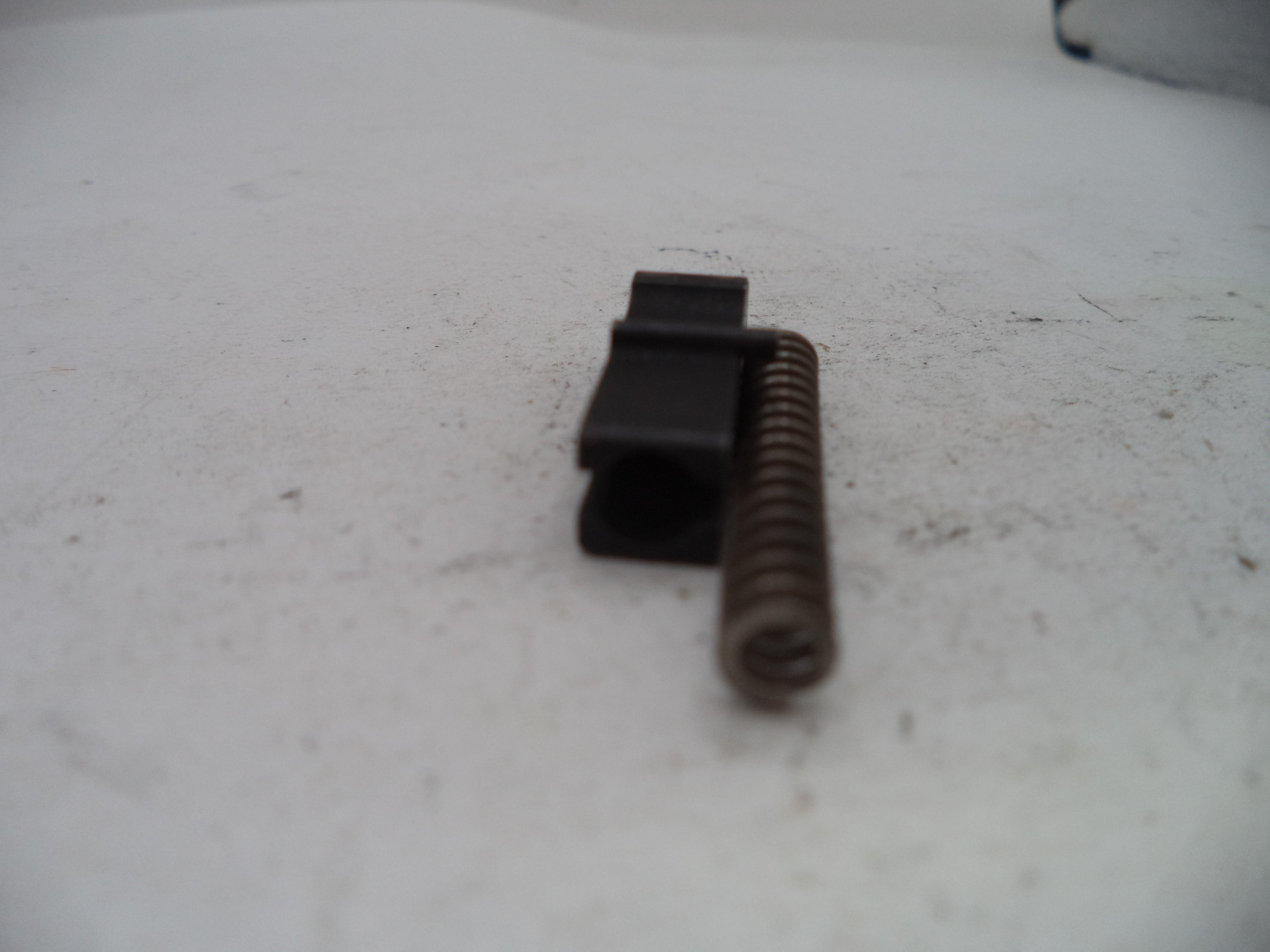 Smith & Wesson L-Frame Model 686-5 Rebound Slide Assembly & Spring Used — 686143D