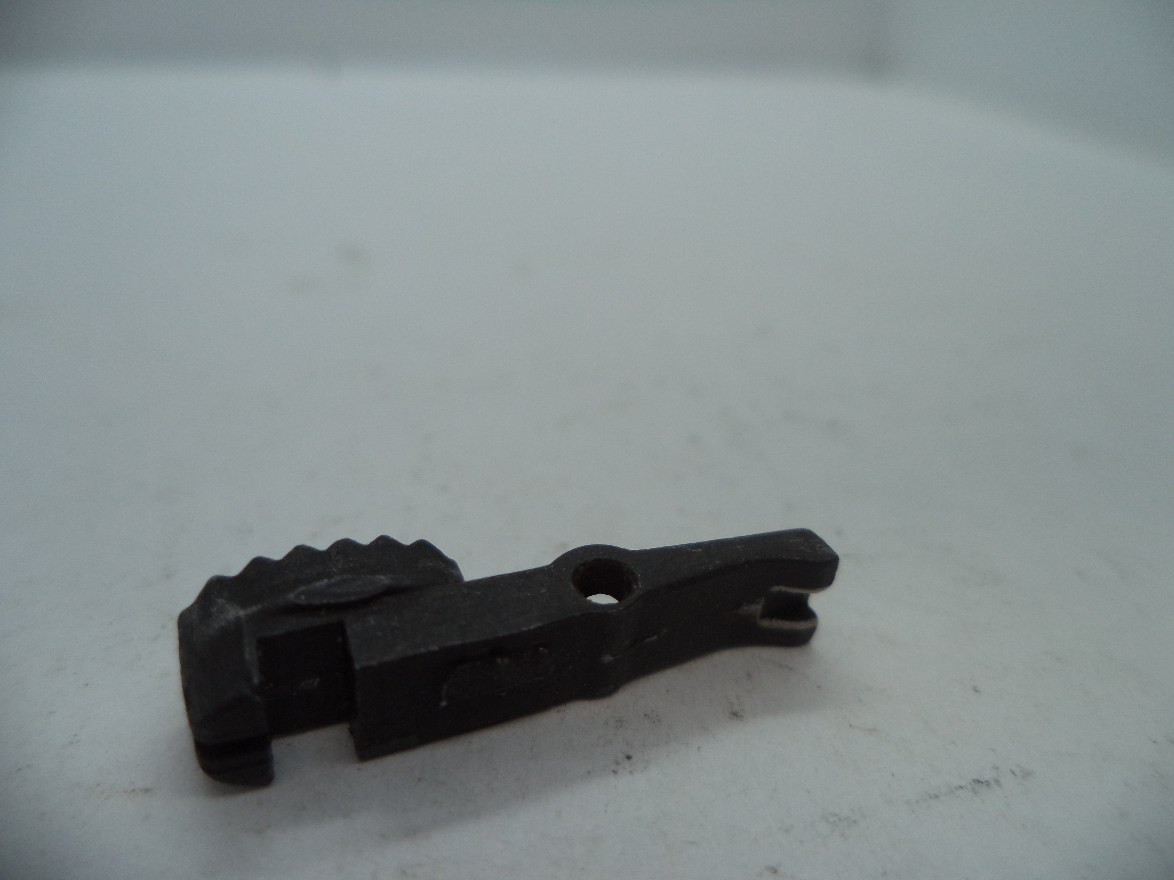 22A1AD Smith & Wesson Pistol Model 22A .22 LR Magazine Catch Used Part