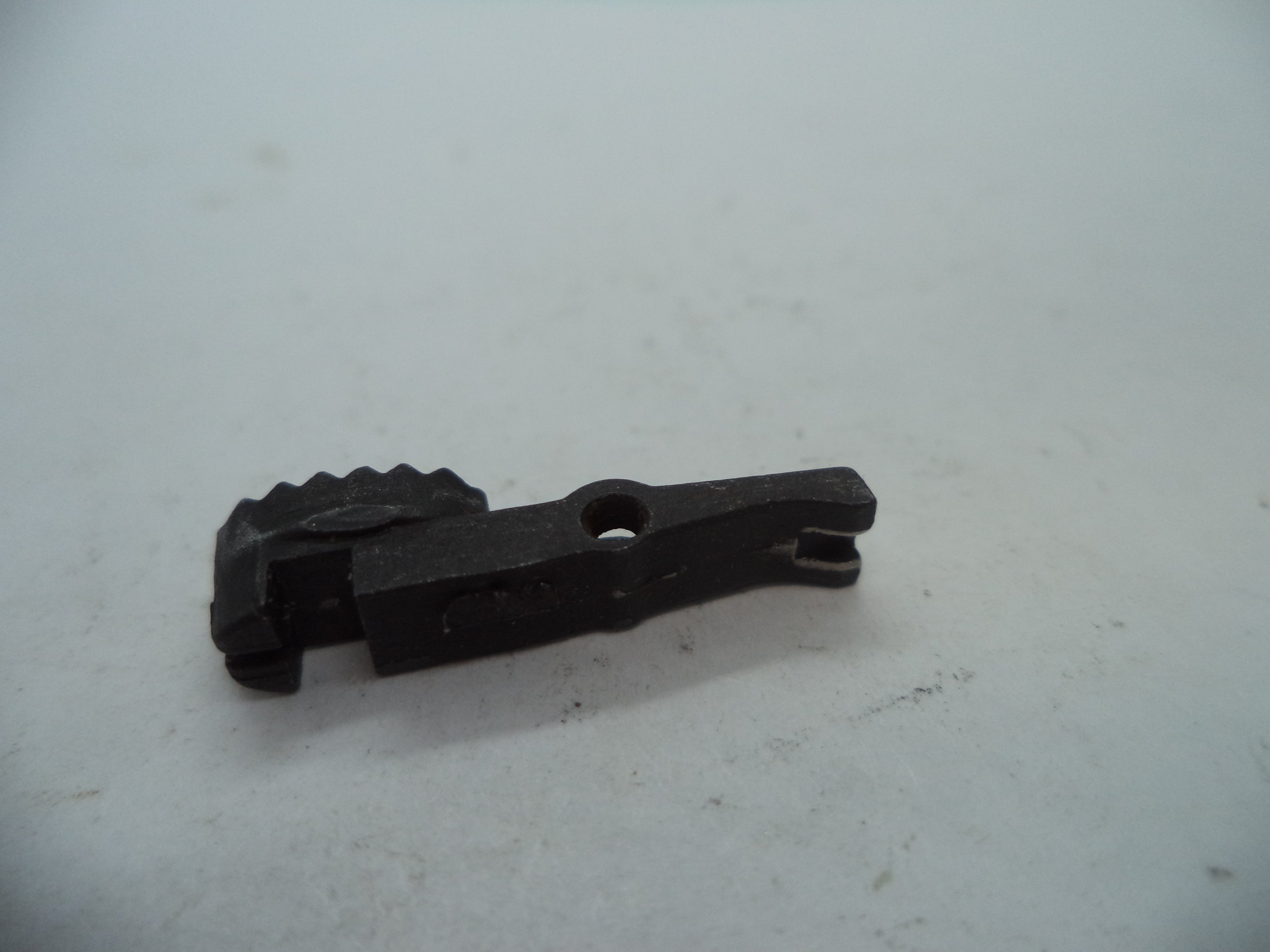 22A1AD Smith & Wesson Pistol Model 22A .22 LR Magazine Catch Used Part