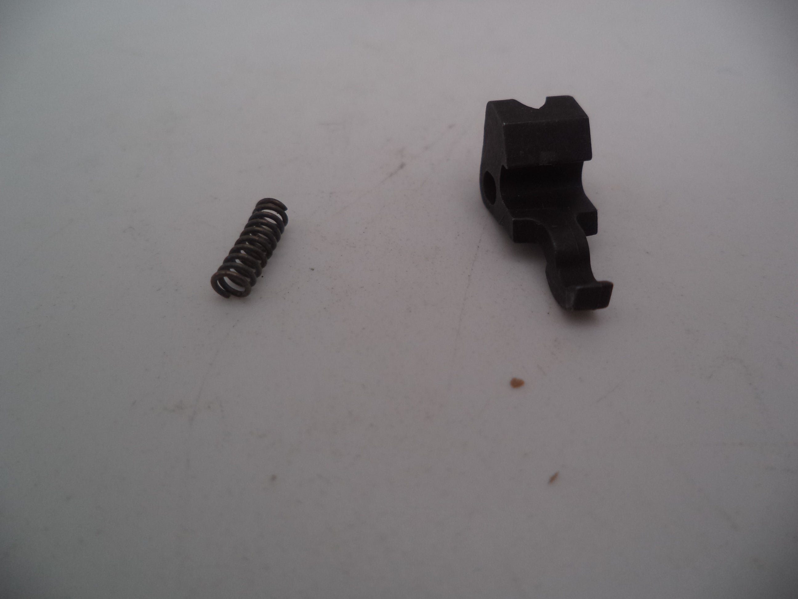 Smith & Wesson Revolver L Frame Model 386 8 Shot Cylinder Stop & Spring MIM 38600