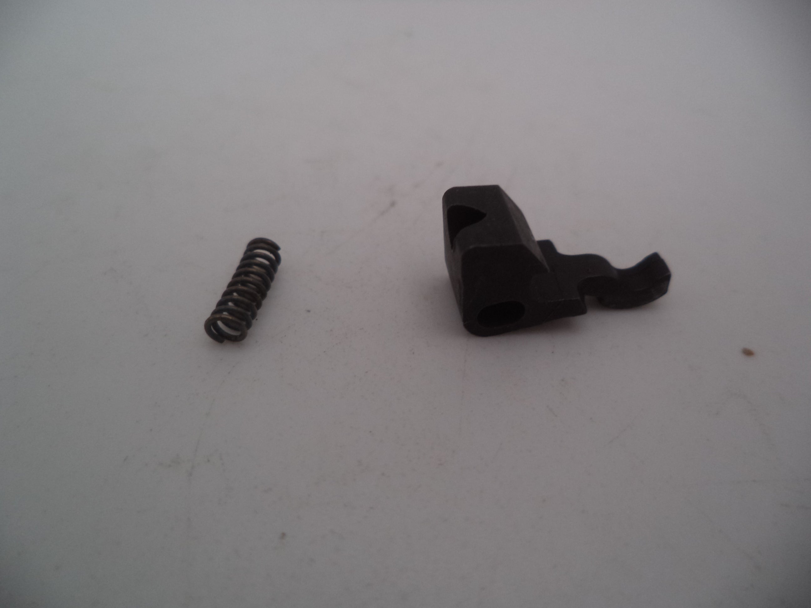 Smith & Wesson Revolver L Frame Model 386 8 Shot Cylinder Stop & Spring MIM 38600