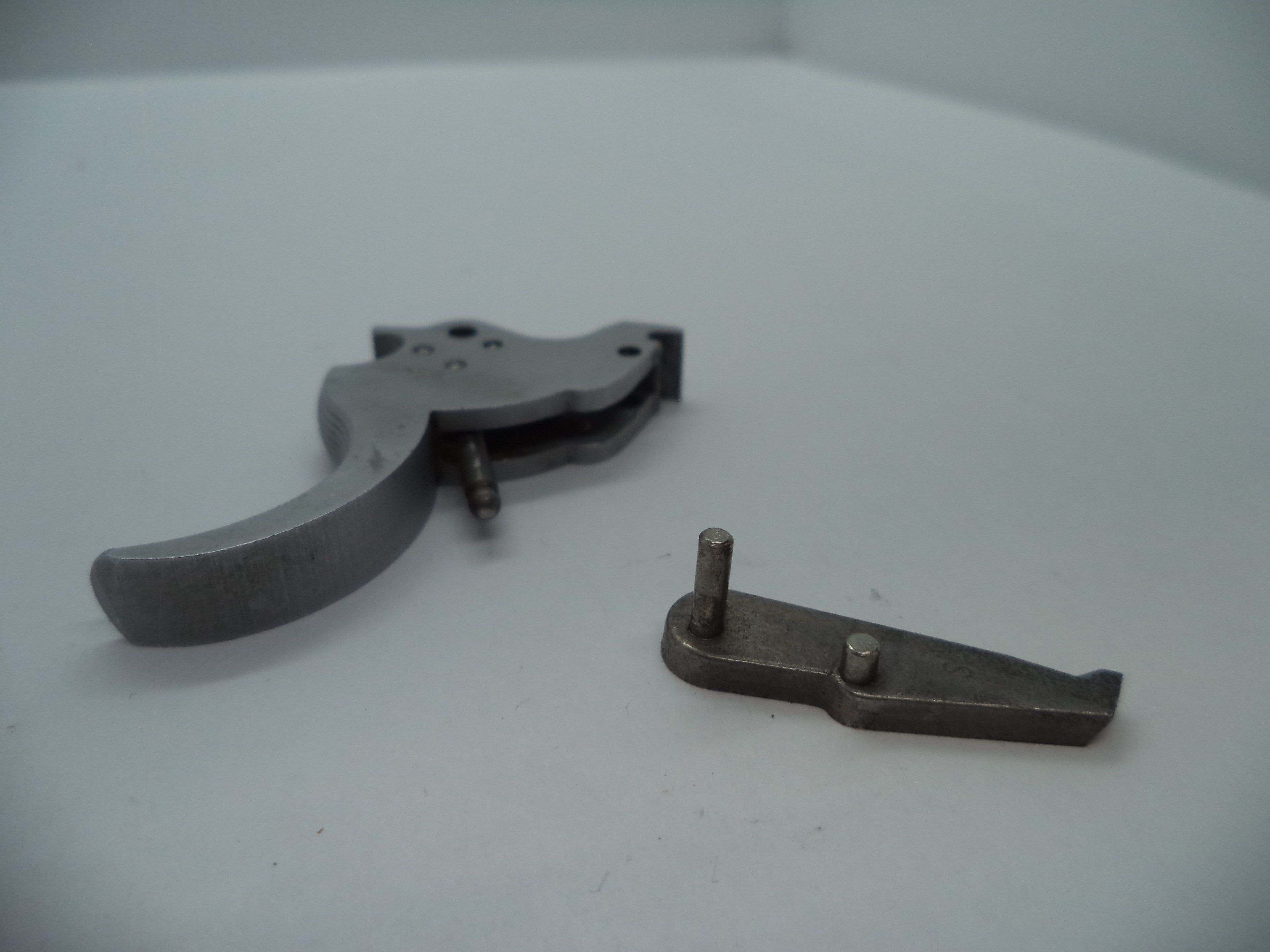 66107 S&W K Model 66 Trigger .265" Wide Stainless .357 Magnum Used