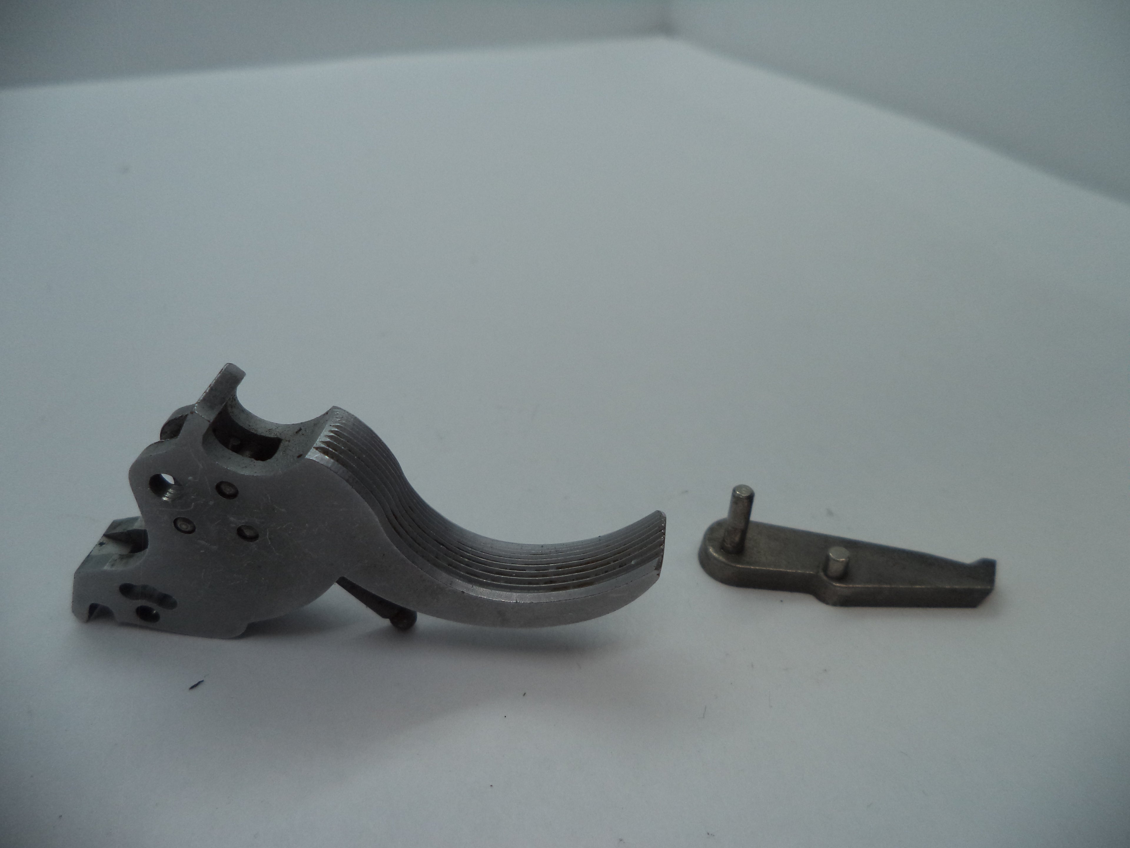66107 S&W K Model 66 Trigger .265" Wide Stainless .357 Magnum Used