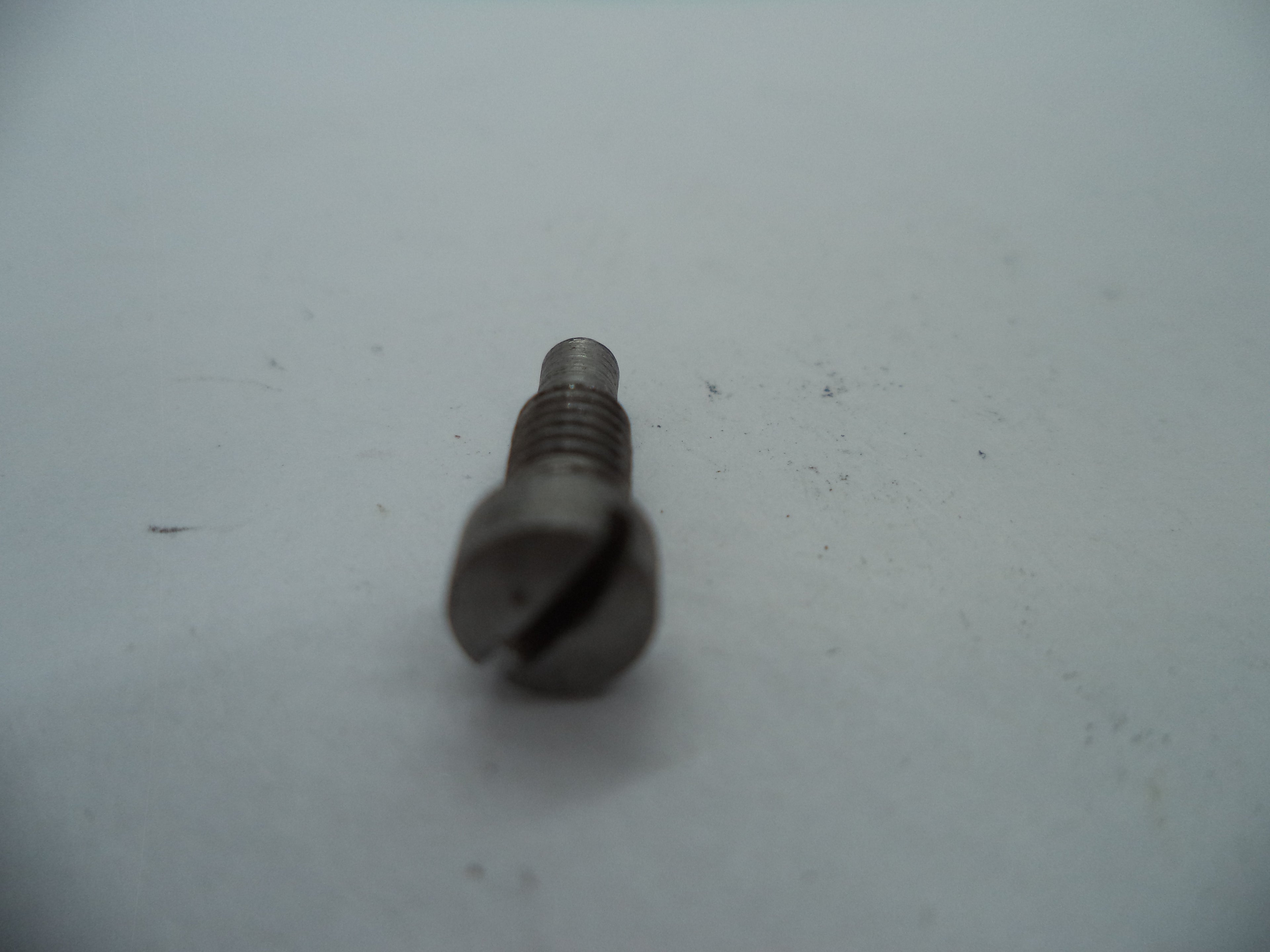 66172A S&W K Model 66 Strain Screw Square Butt .357 Magnum Used Part