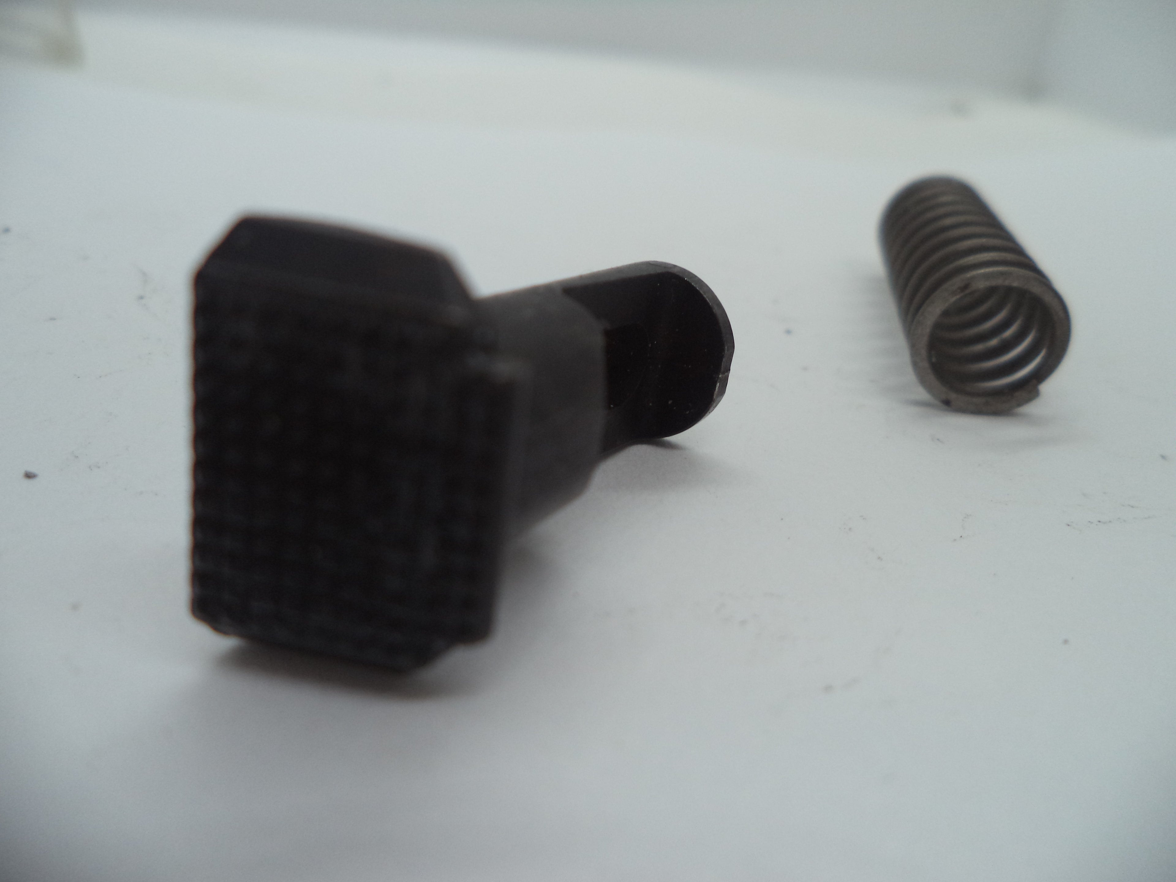 22A1H S&W Pistol Model 22A .22 Long Rifle Take Down Button & Spring Used Part