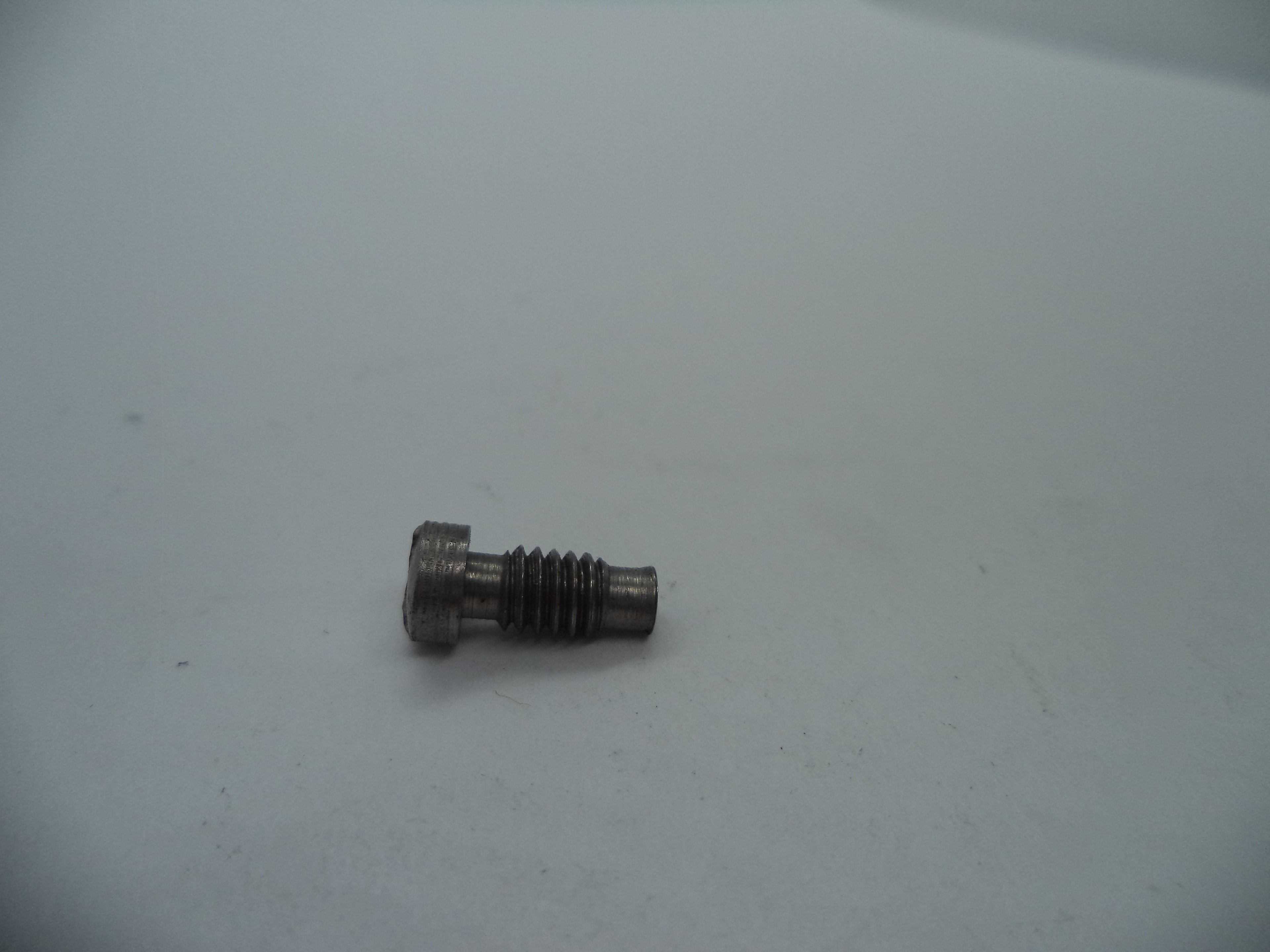 629172 Smith & Wesson N Model 629 Strain Screw Round Butt S.S. .Used Part
