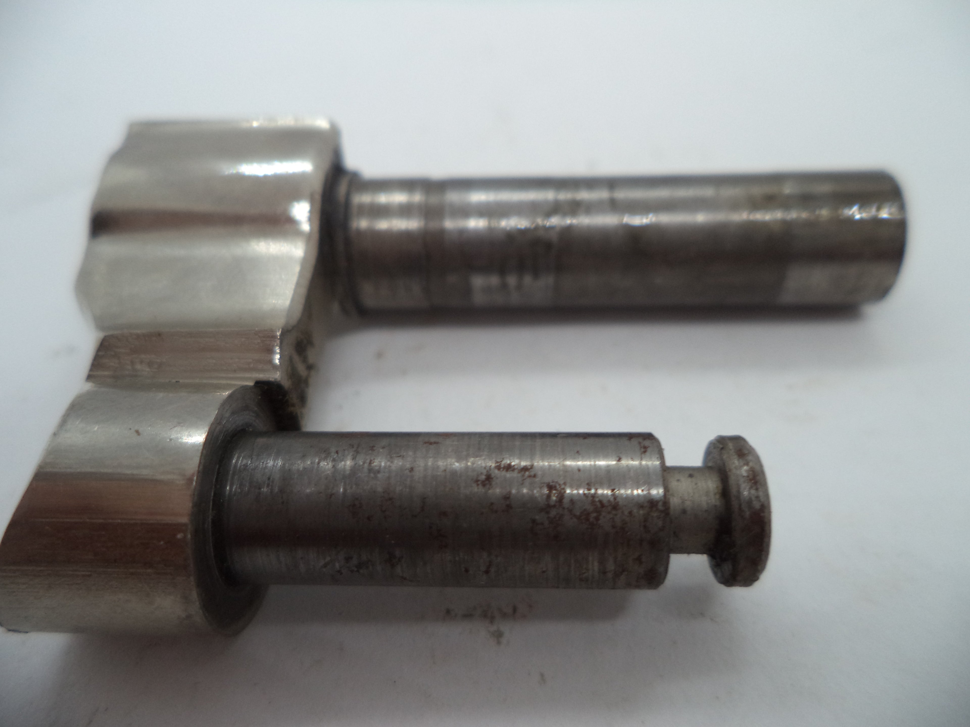 S&W K Frame Model 19 Cylinder Non-Recessed w/Yoke Nickel .357 Magnum 1977C