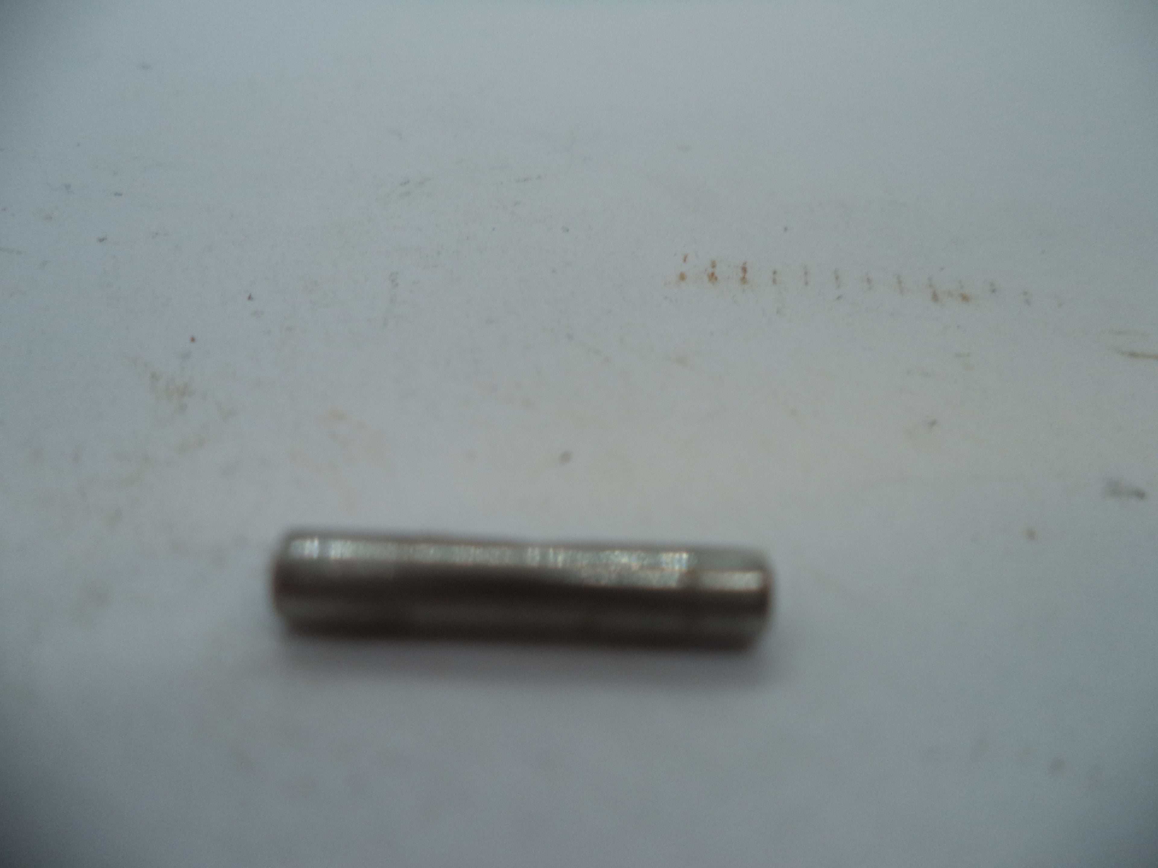 617171 Smith & Wesson K Model 617 Pistol Grip Stock Pin .22 Long Rifle ctg.