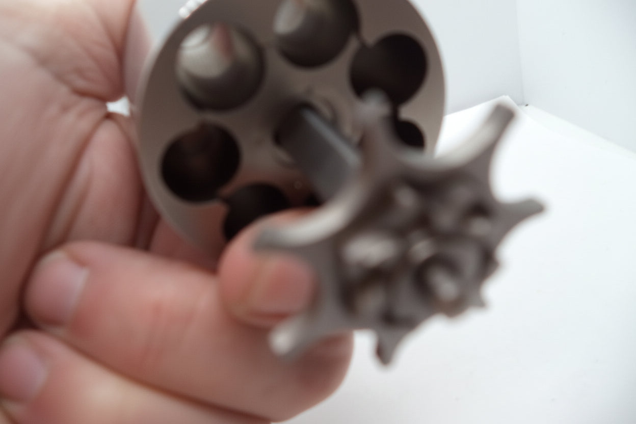 Stainless steel revolver cylinder with model number L686-6 and higher, suitable for 2 1/2 barrel, displayed on a white background with a part number label.
