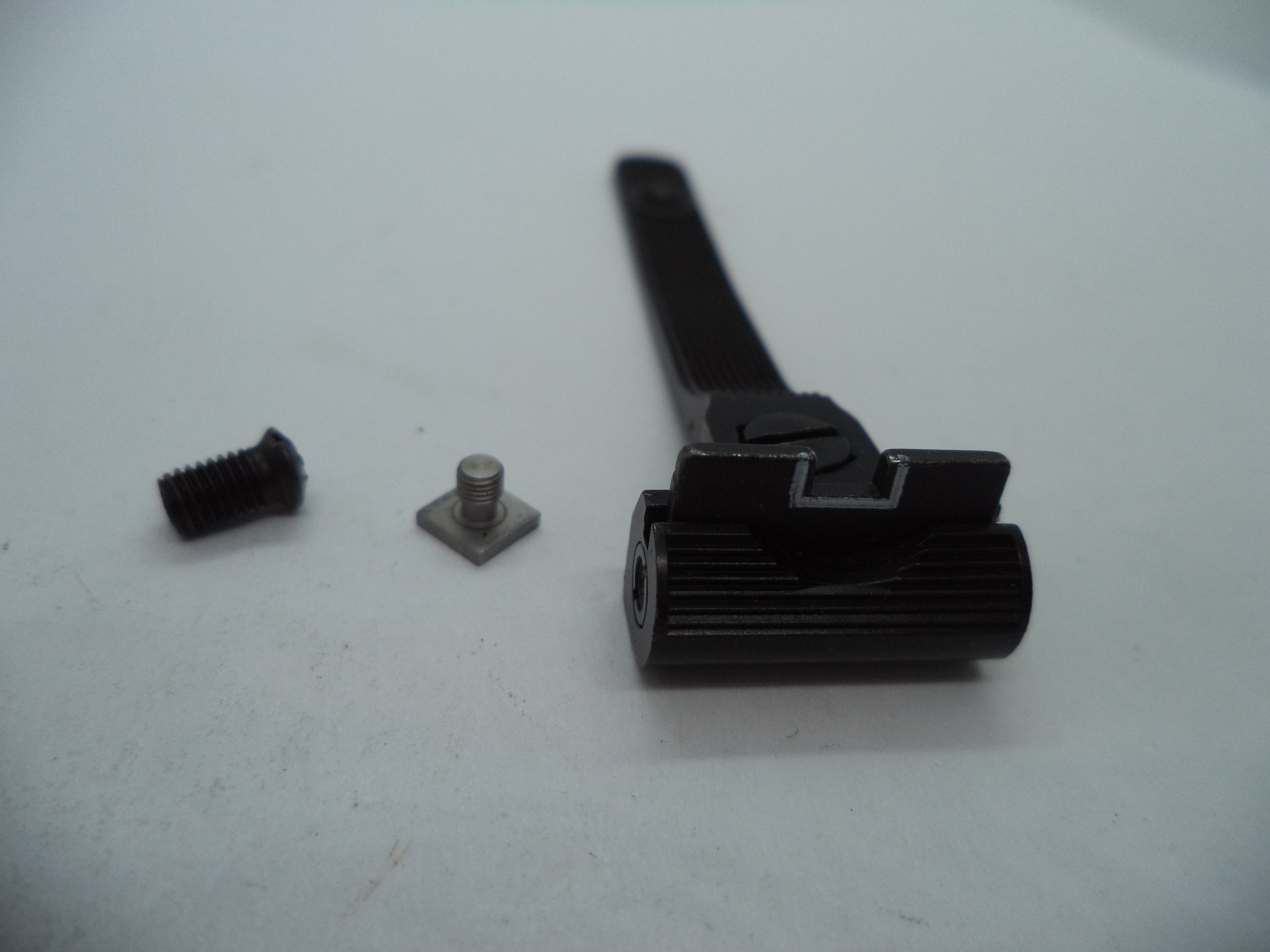 Smith & Wesson 686 Rear Sight - White Outline Adjustable | Model 686-6+ | OEM Part 686+162