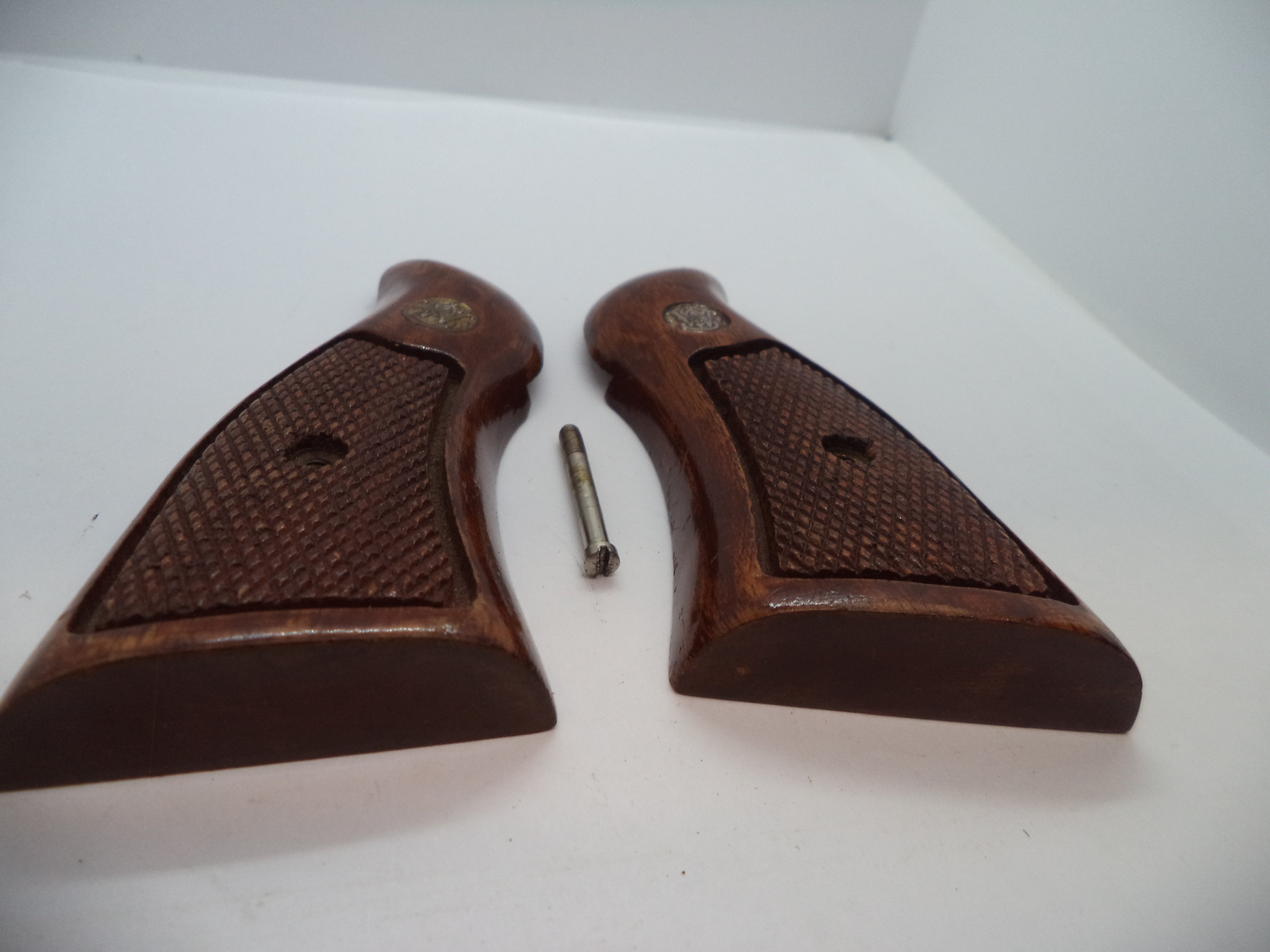 Smith & Wesson N Frame Vintage Wood Grips - Models 24, 25, 27, 28, 29, 57, 58, 629 Square Butt