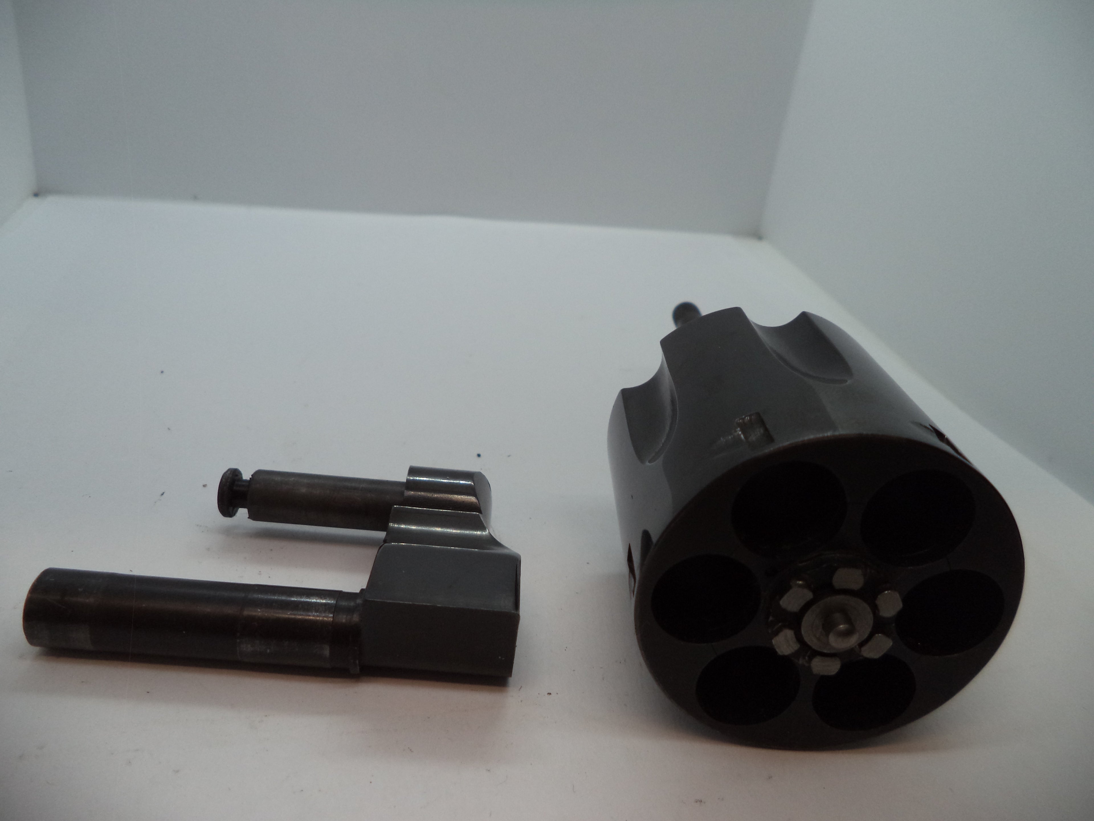 2576 Smith & Wesson N Size Model 25-5 Cylinder Assembly & Yoke .45 Colt