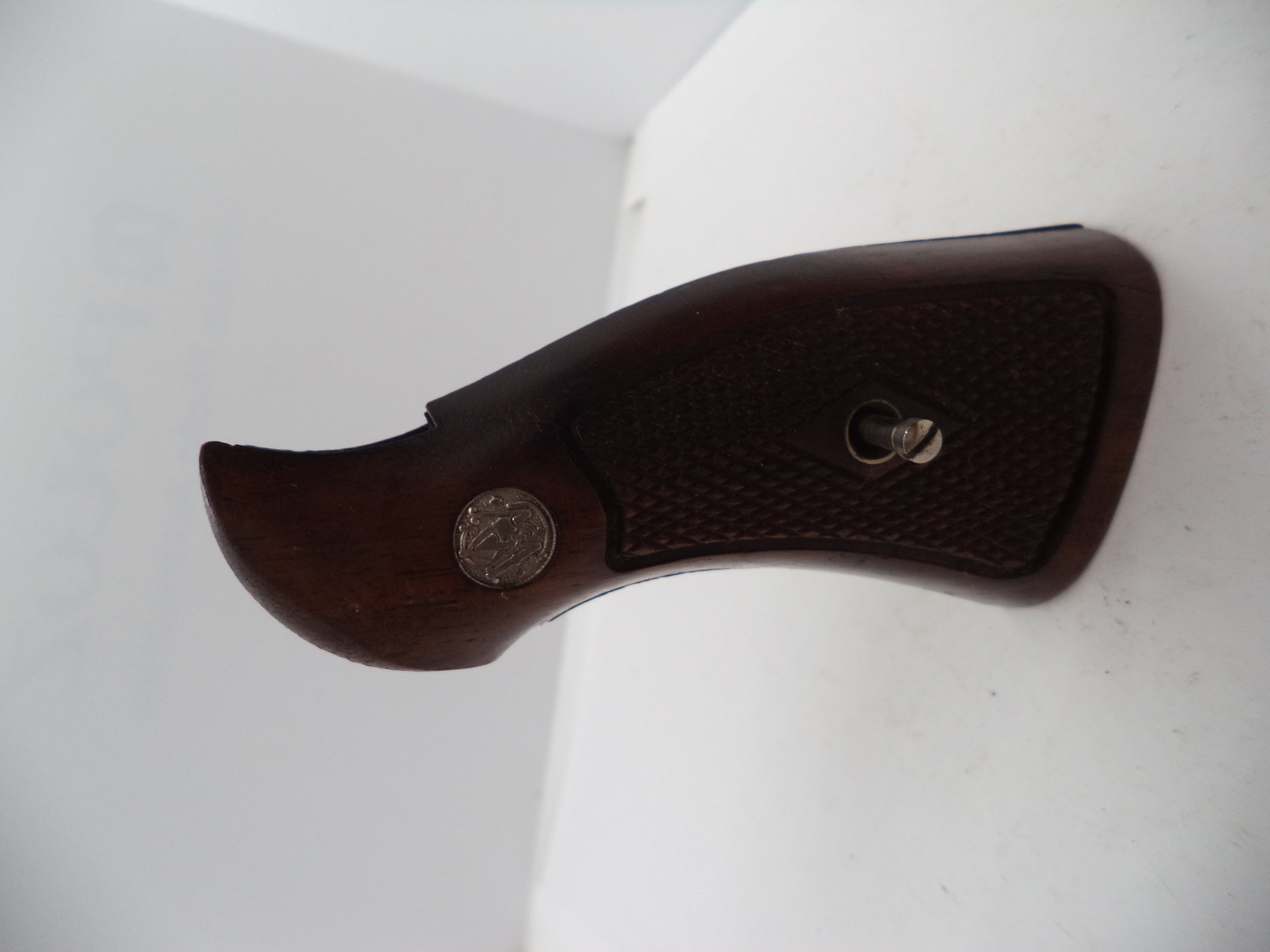 Smith & Wesson Revolver K & L Frame Vintage Wood Grips - Square Butt Only - GGG10