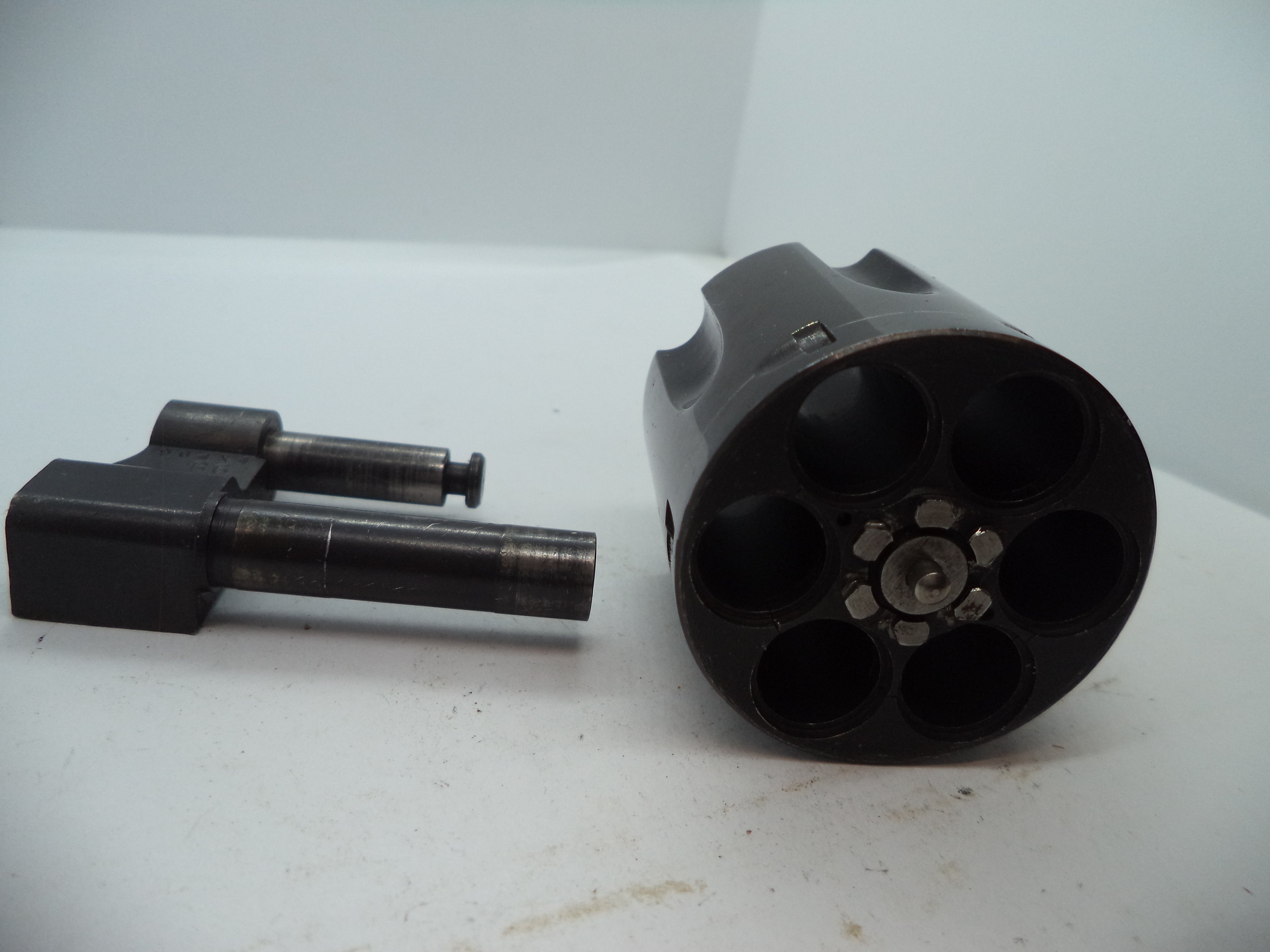 29276 S&W N Size Model 29-2 Cylinder Blue 6 Shot Recessed .44 Magnum