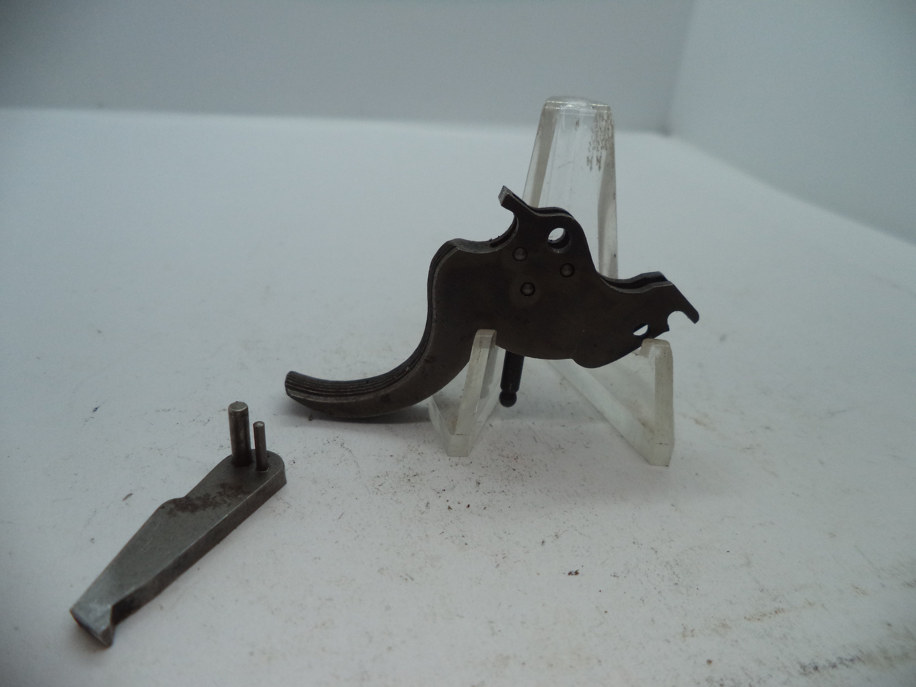 S&W K Frame Model 10-7 Trigger Assembly .265" Wide Spur, Case Colored, .38 Special - Part# 10184D