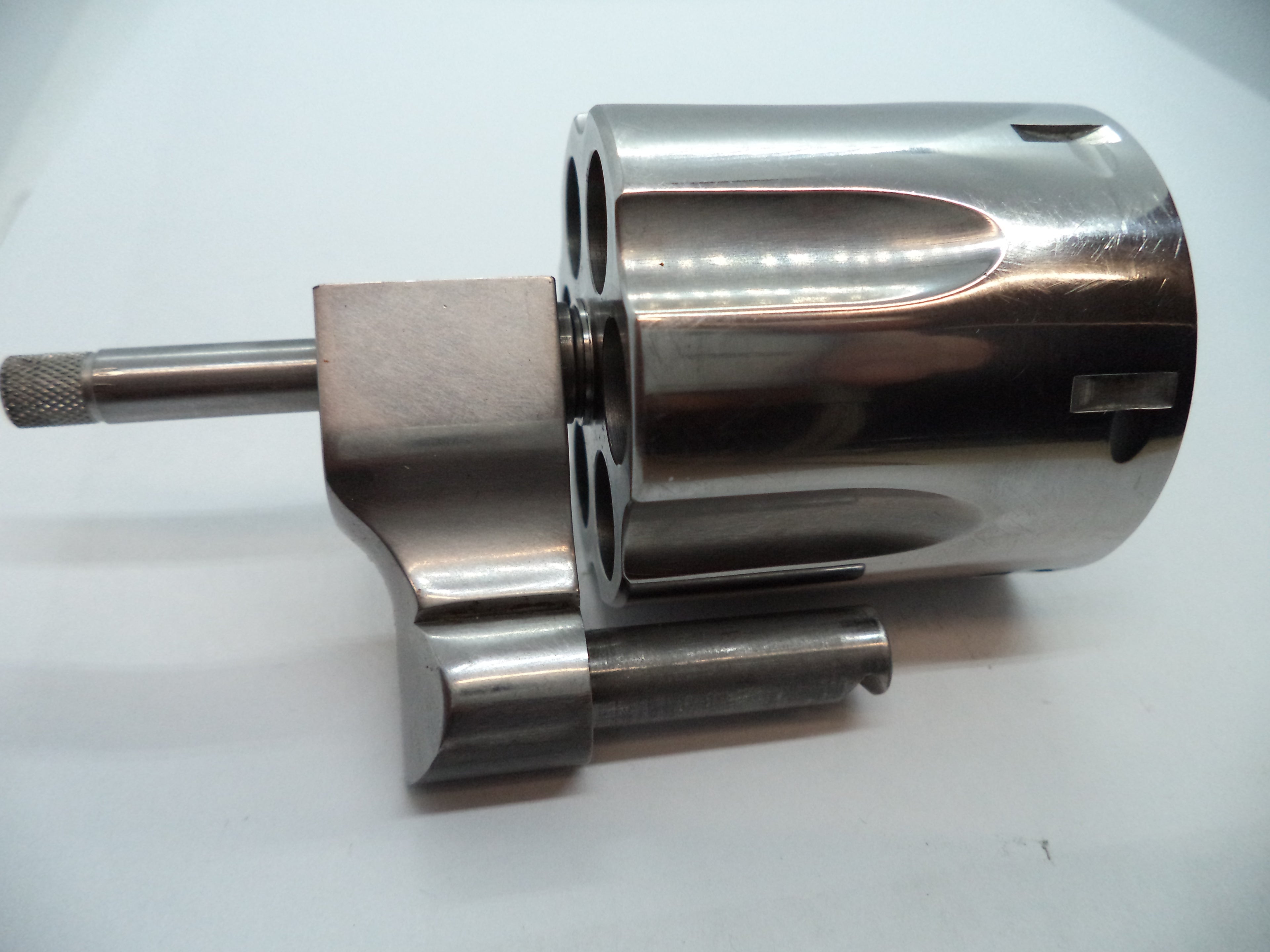 Smith & Wesson N Frame Model 629-5 Cylinder & Yoke Assembly - Stainless Steel .44 Magnum - Used OEM Part 62978