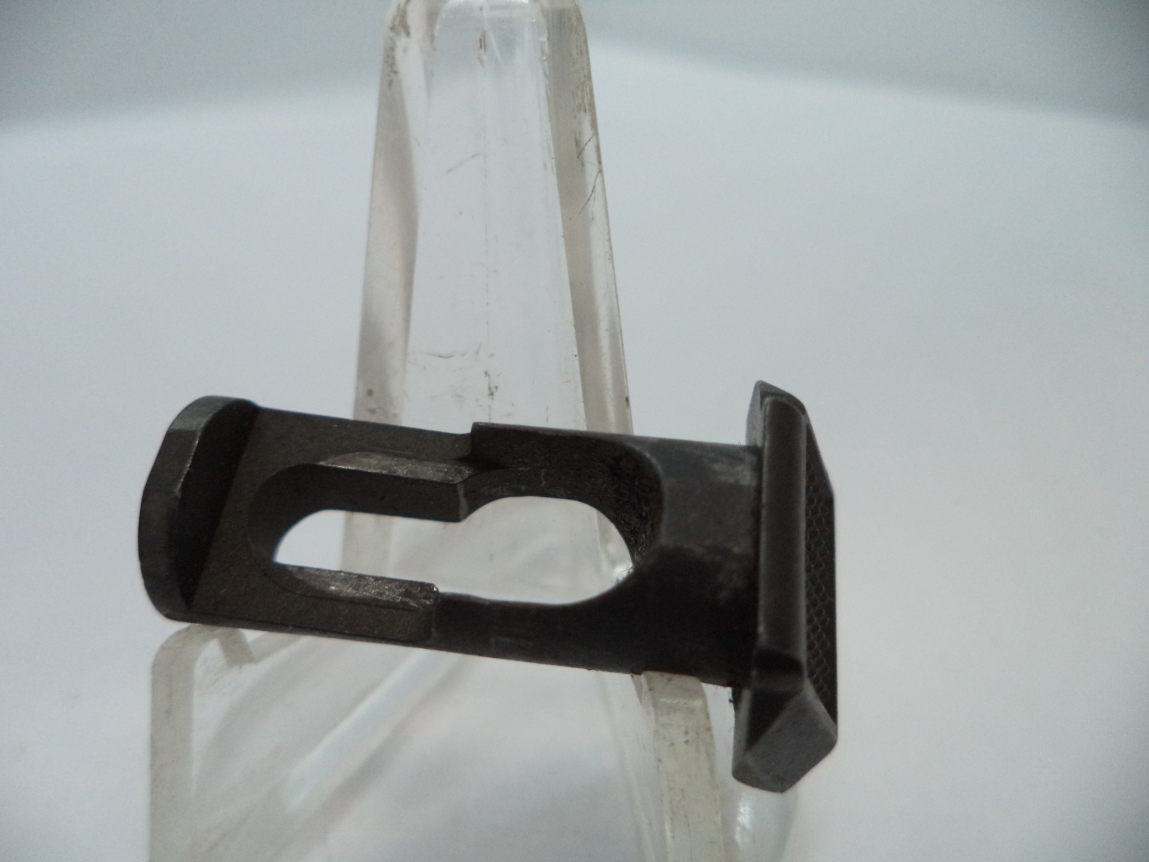 Smith & Wesson Model 22A Take Down Button .22 LR Used Part 22A1L