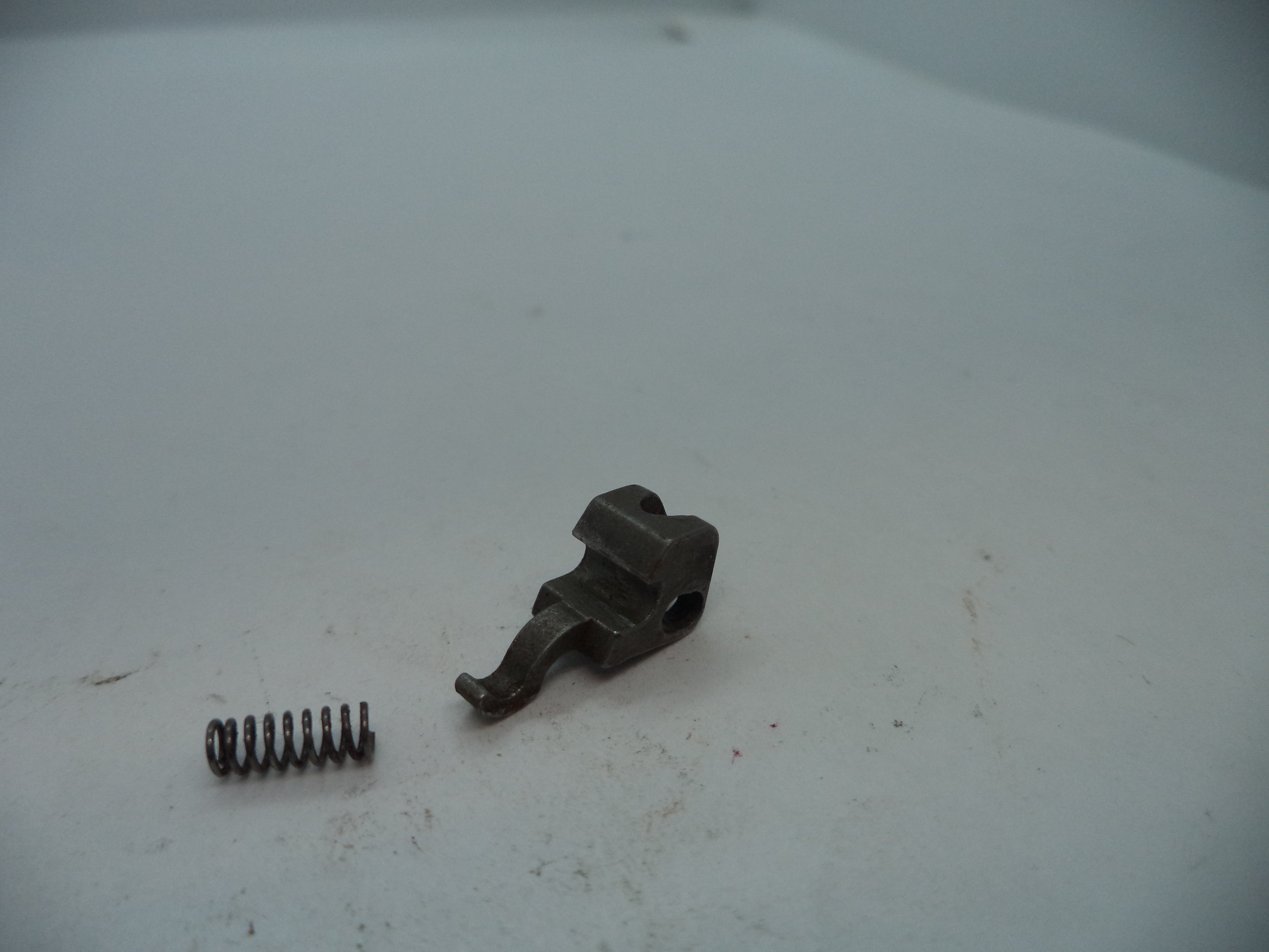 81-43-E S&W J Model  43 .22/.32 Kit Airweight Cylinder Stop & Spring .22 LR